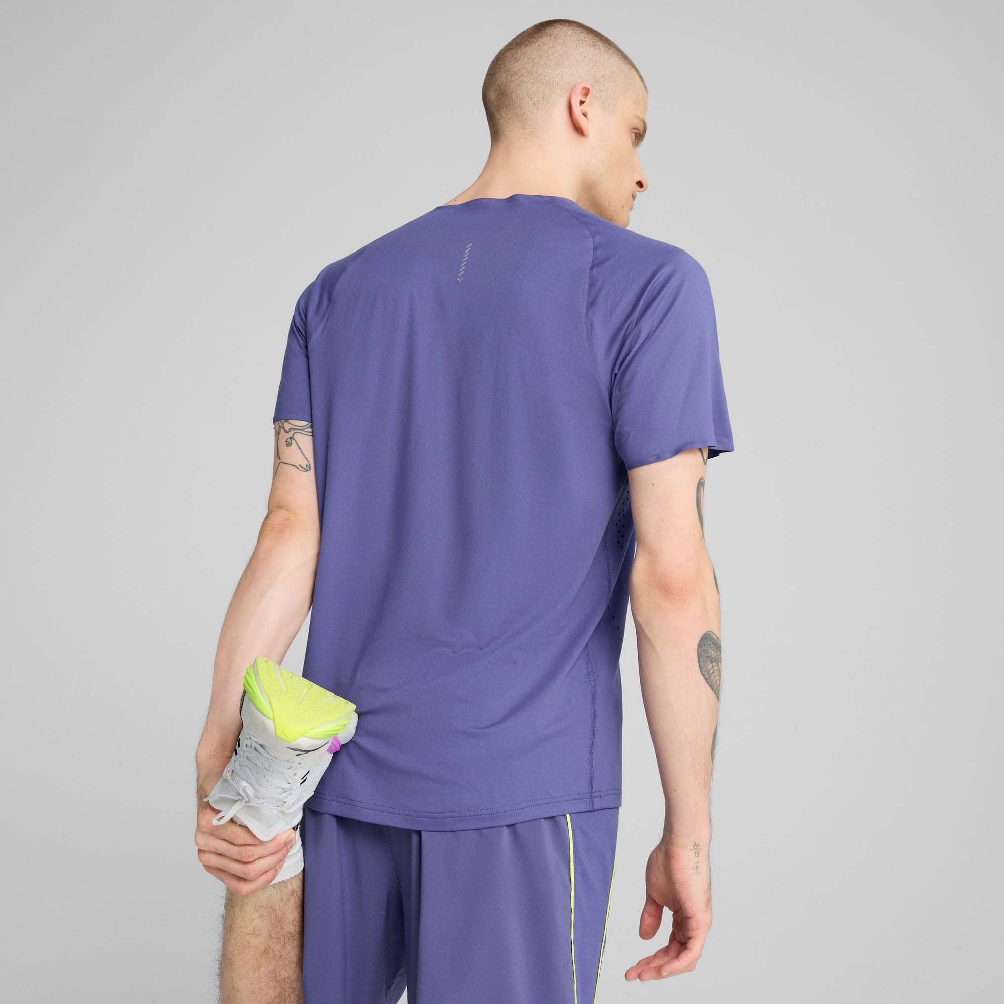 M_RUN_CLOUDSPUN_TEE_526629_46_Image_3