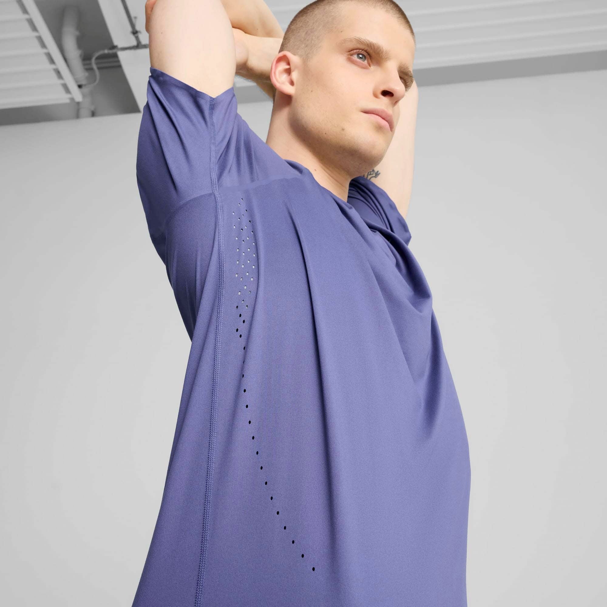 M_RUN_CLOUDSPUN_TEE_526629_46_Image_5