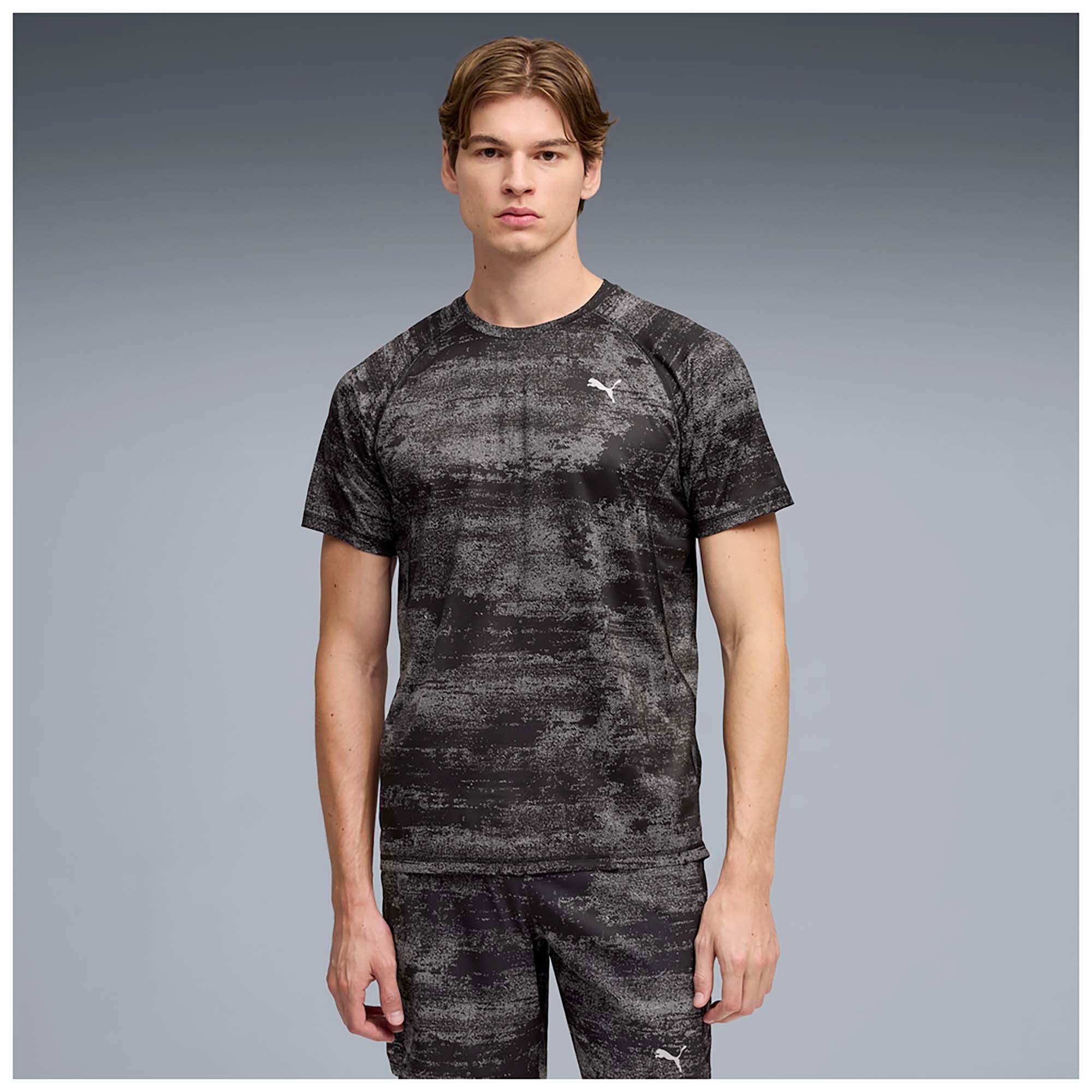 M_RUN_VELOCITY_AOP_TEE_528415_01_Image_2