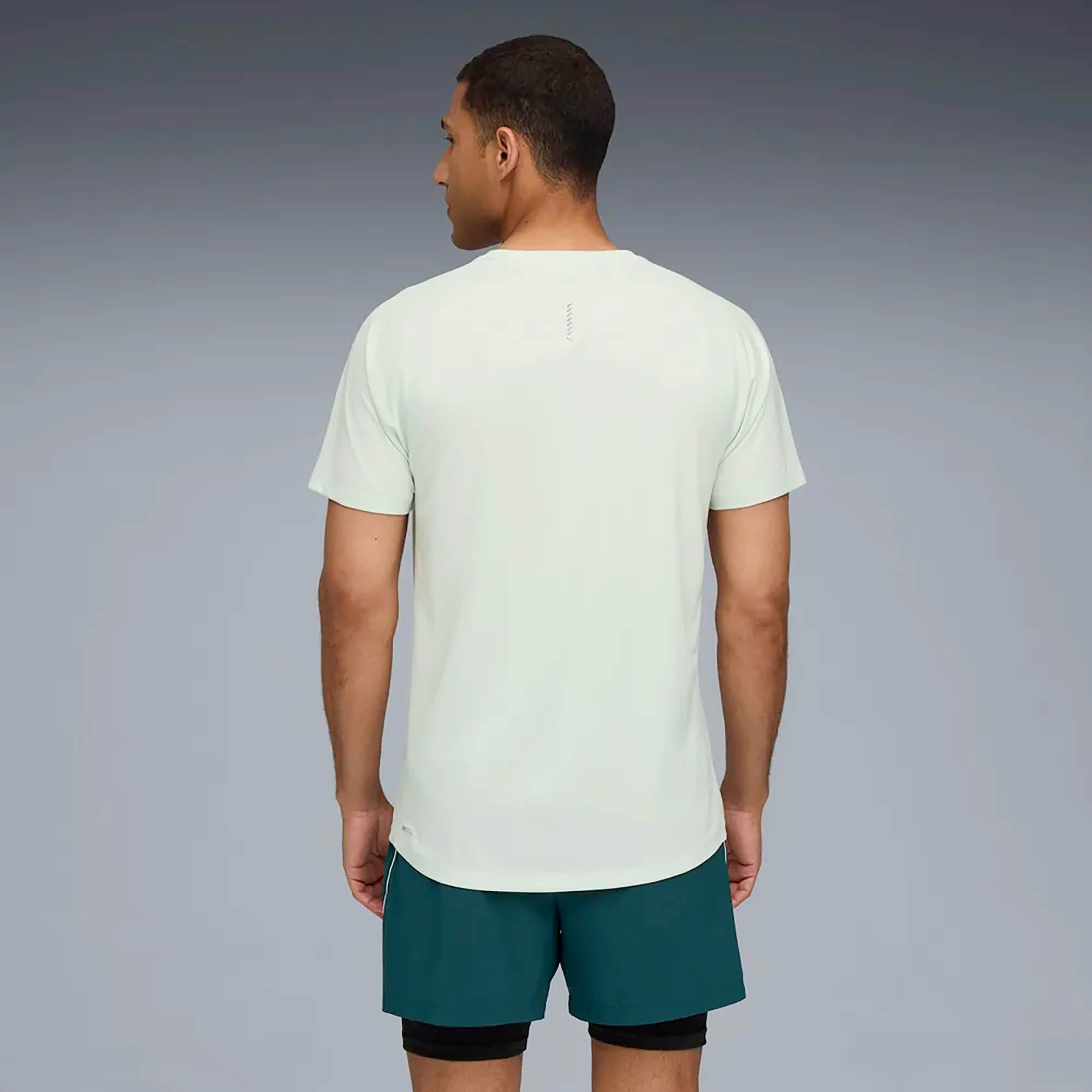 M_RUN_VELOCITY_TEE_POLY_526600_99_Image_3