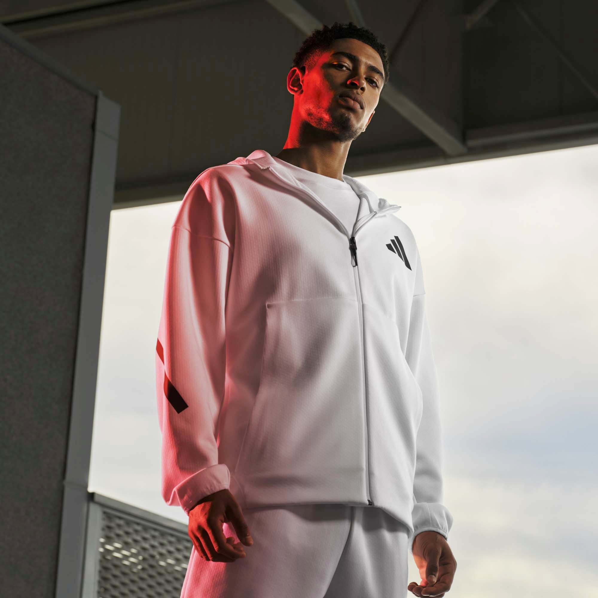 M_ZNE_FZ_JF2443_WHITE_Image_2