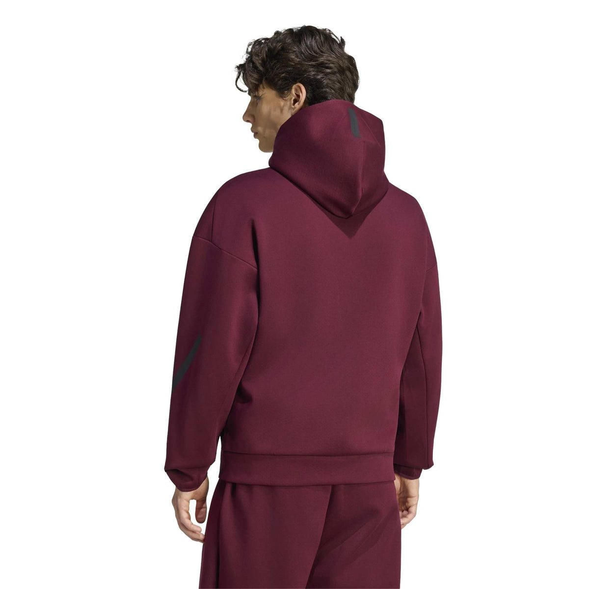 M_ZNE_FZ_KF3833_MAROON_Image_3
