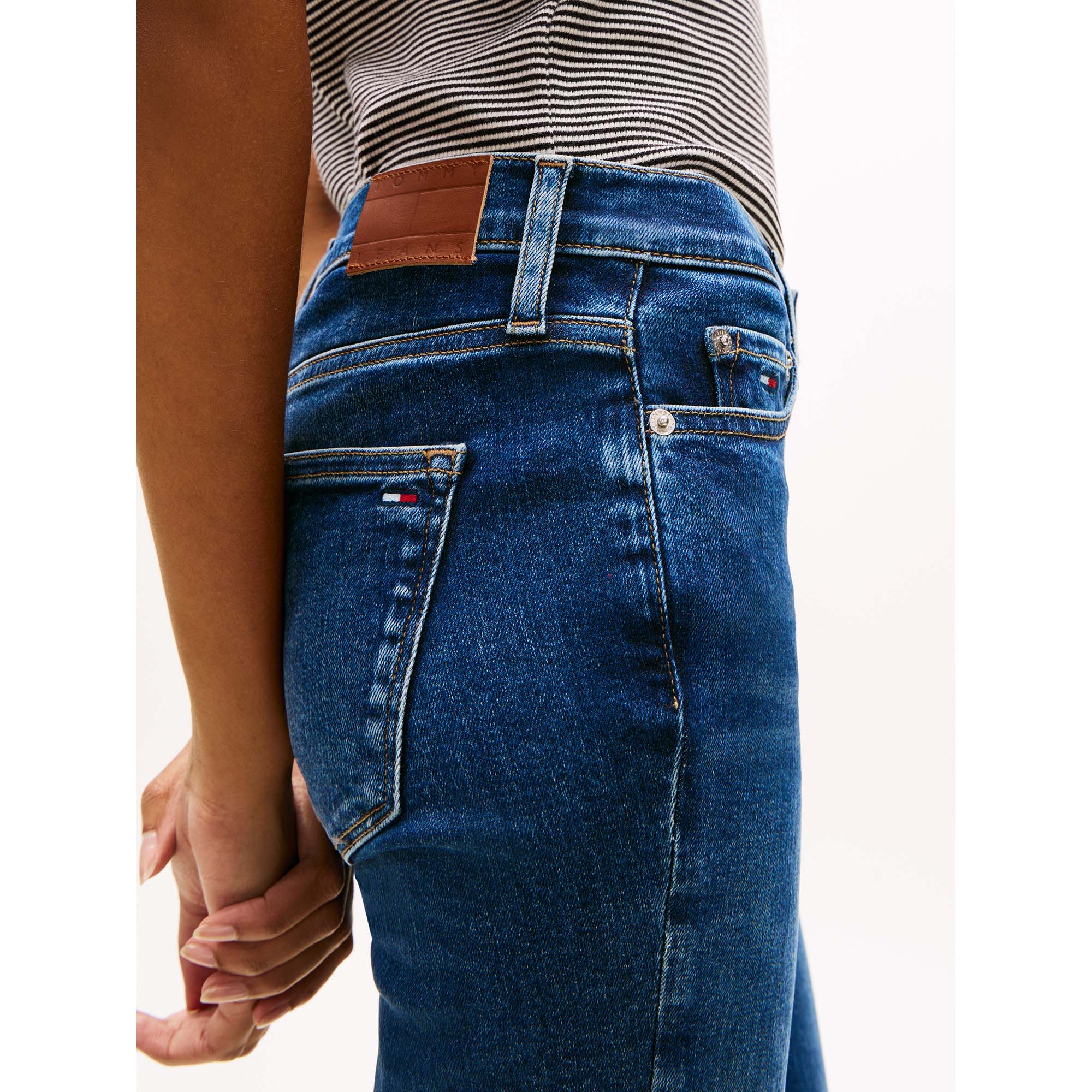 NORA_MR_SKNY_EI1256_DW0DW22455_1BK_Image_4