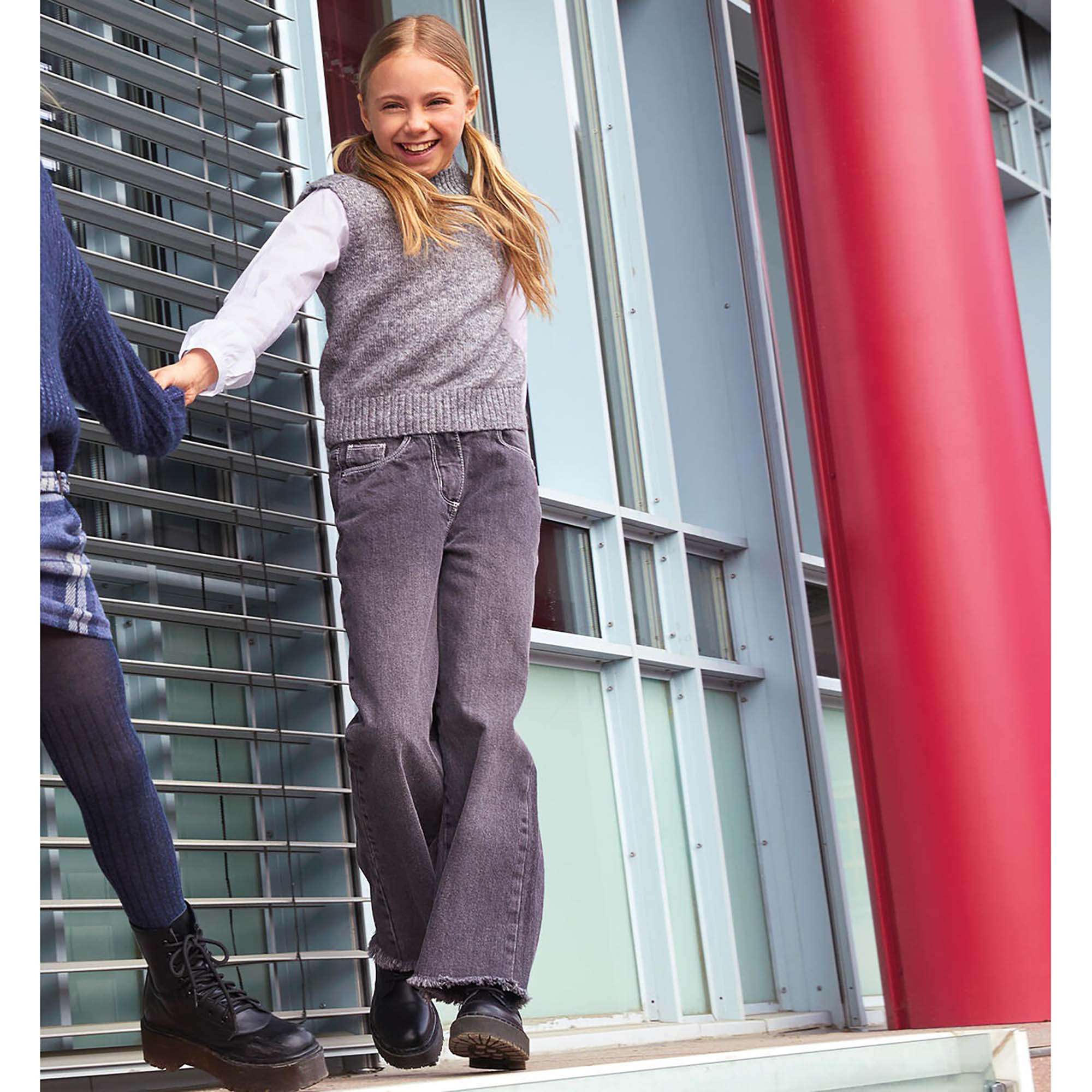 PANTALONE_DENIM_LUNGO_4F53700_7996_Image_4