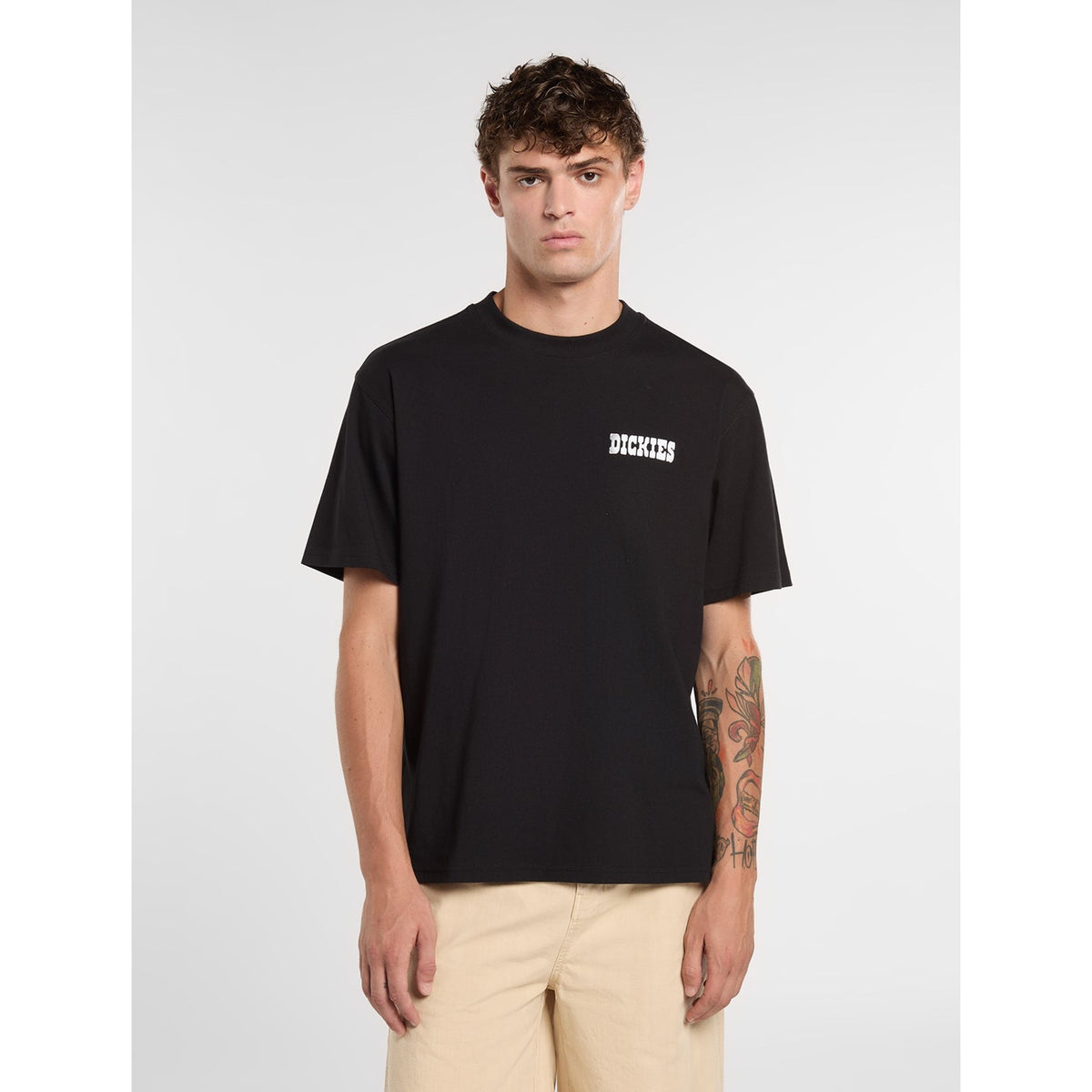 PLAIN_CITY_SS_TEE_DK0A88JI_BLK_Image_2