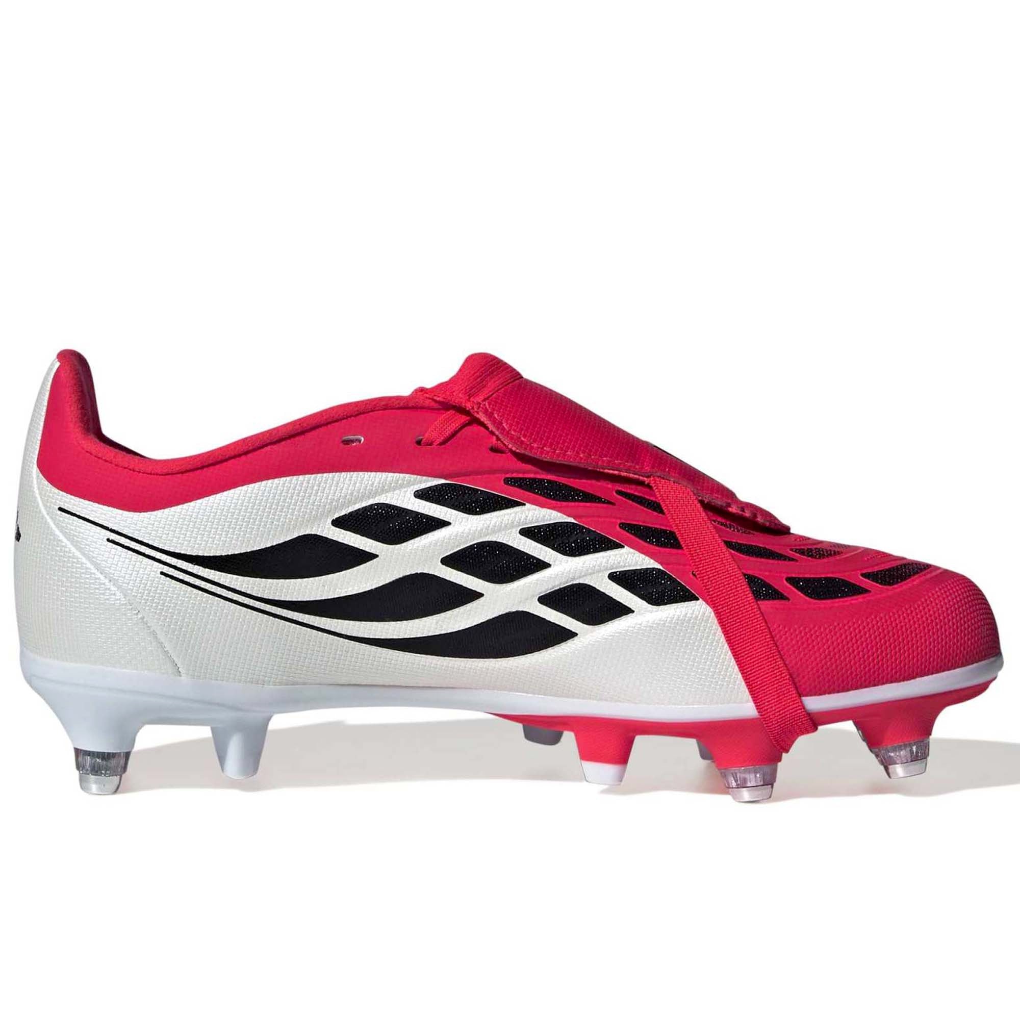 PREDATOR_LEAGUE_FT_JR7892_LUCREDC_Image_3