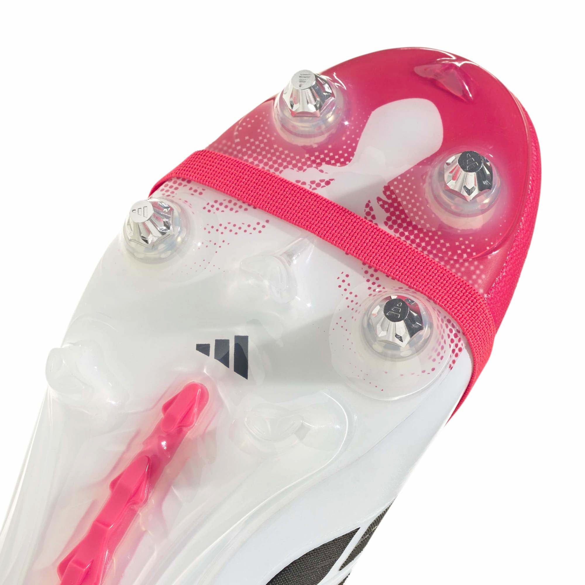 PREDATOR_PRO_FT_SG_JS0956_LUCREDC_Image_8