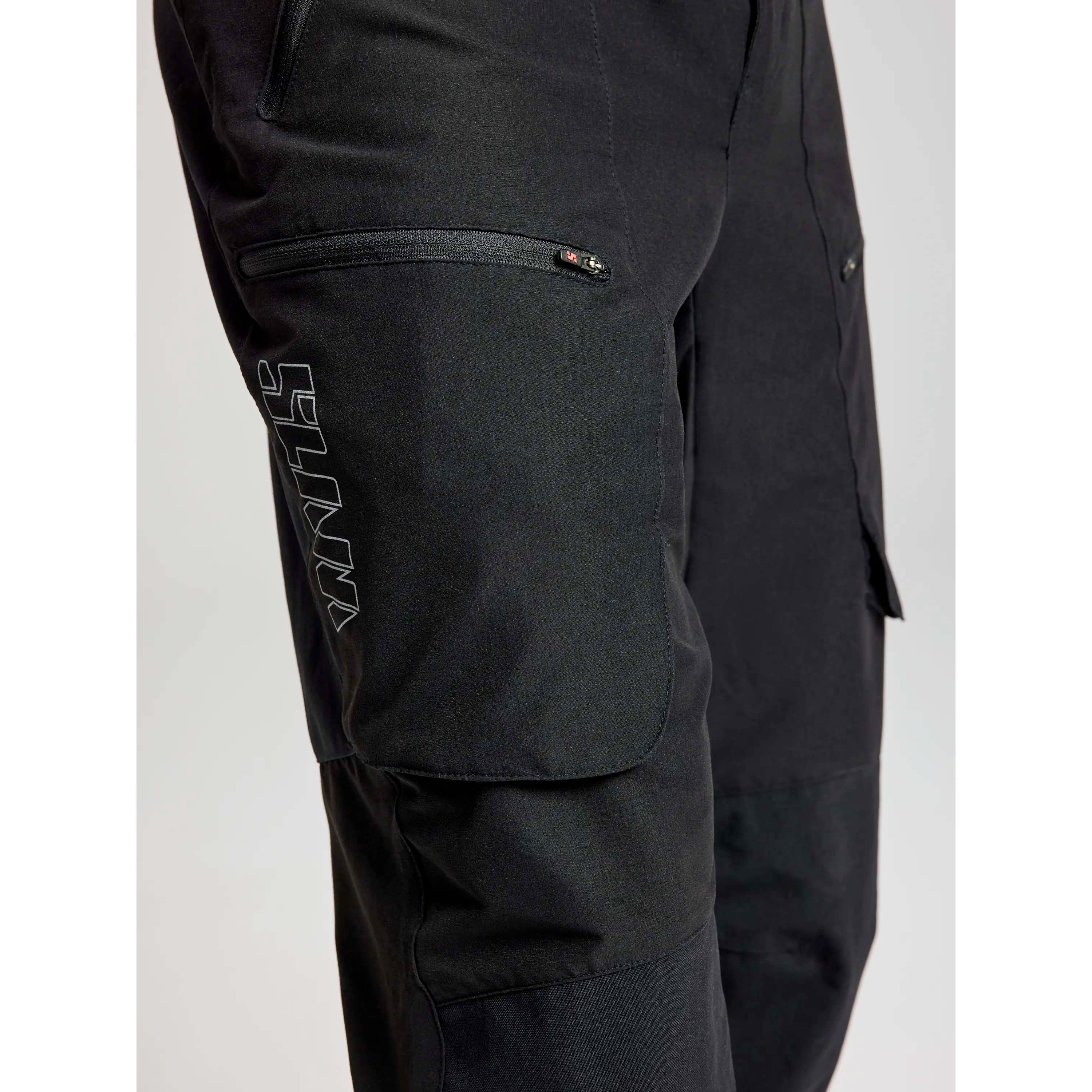 PRO_TECH_PANT_A104008S00_W01_Image_7