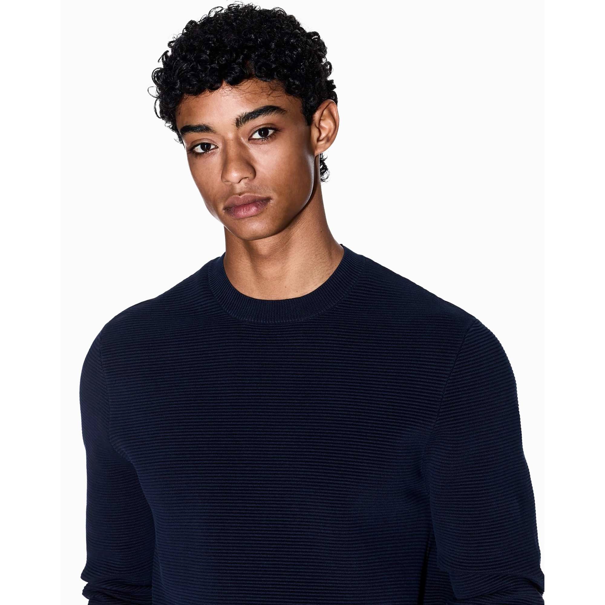 PULLOVER_XM000915AF11967_UB101_Image_4