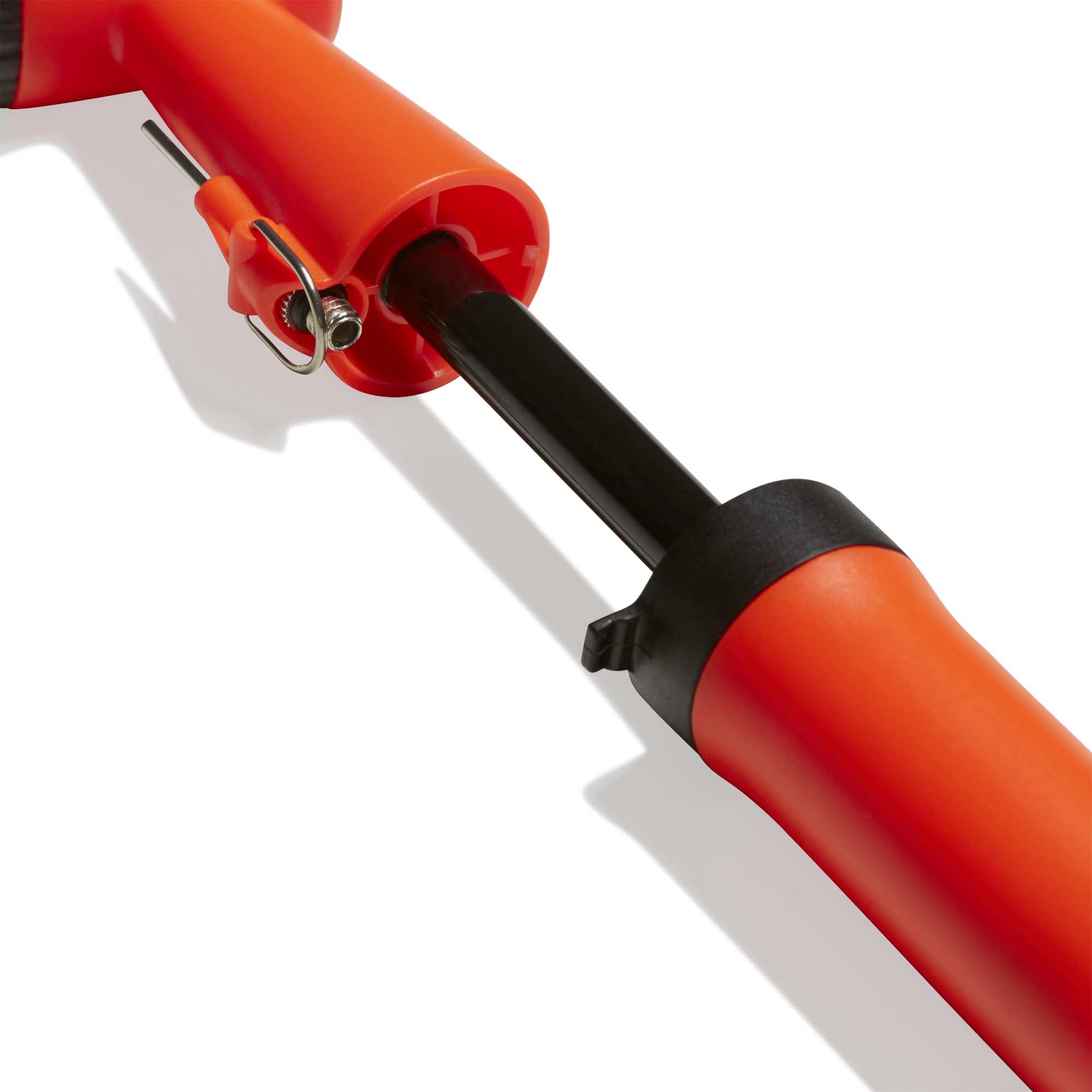 PUMP_CZ9556_BLACKWH_Image_3