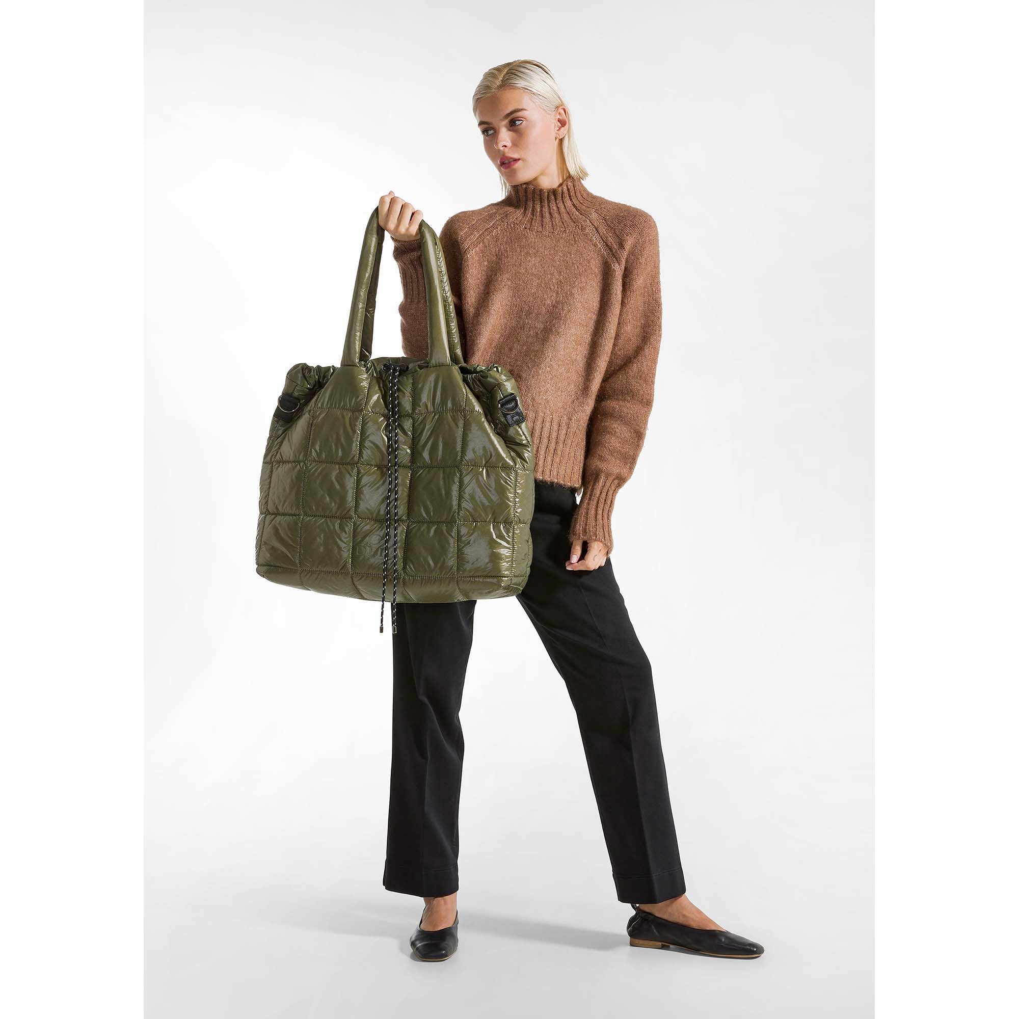 QUILTED_SHOPPER_BAG_D12942_26618_Image_2