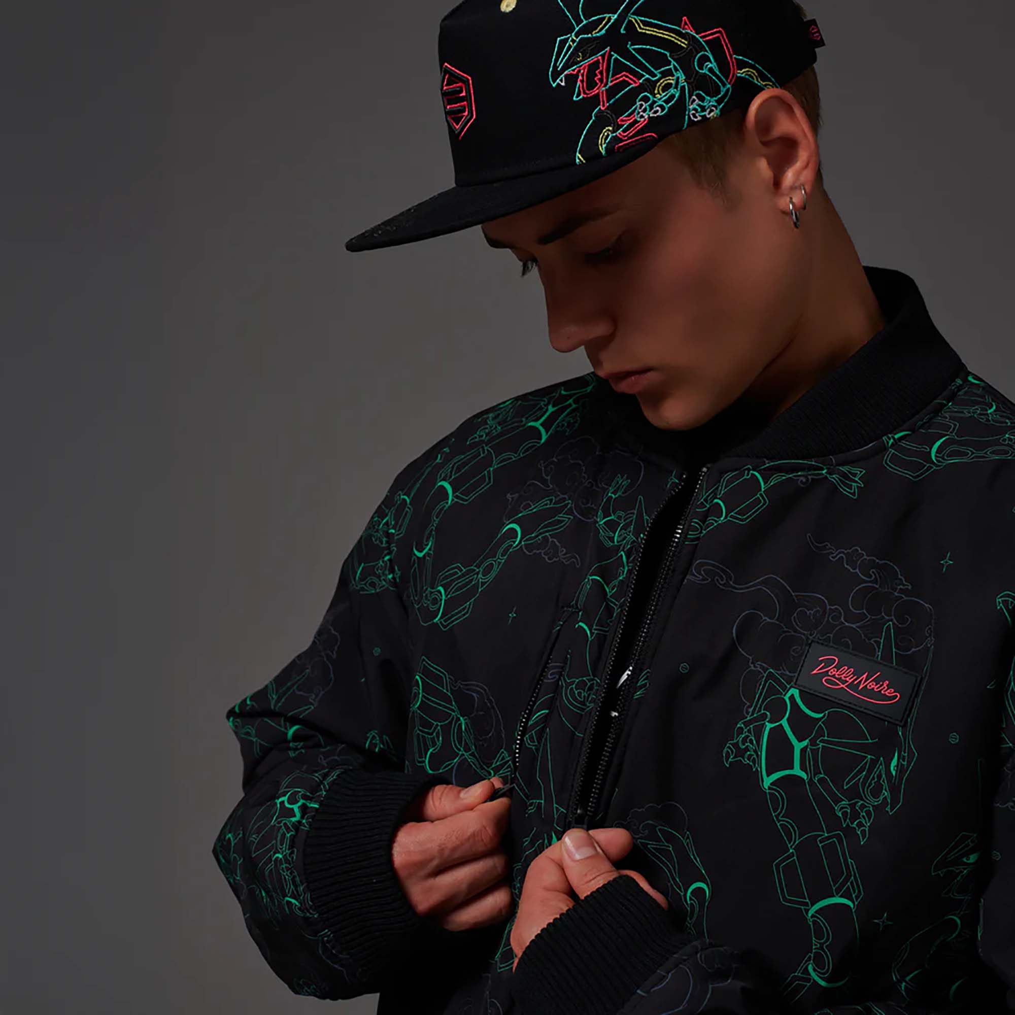 RAYQUAZA_PATTERN_BOMBER_JK1048JO_01_Image_9