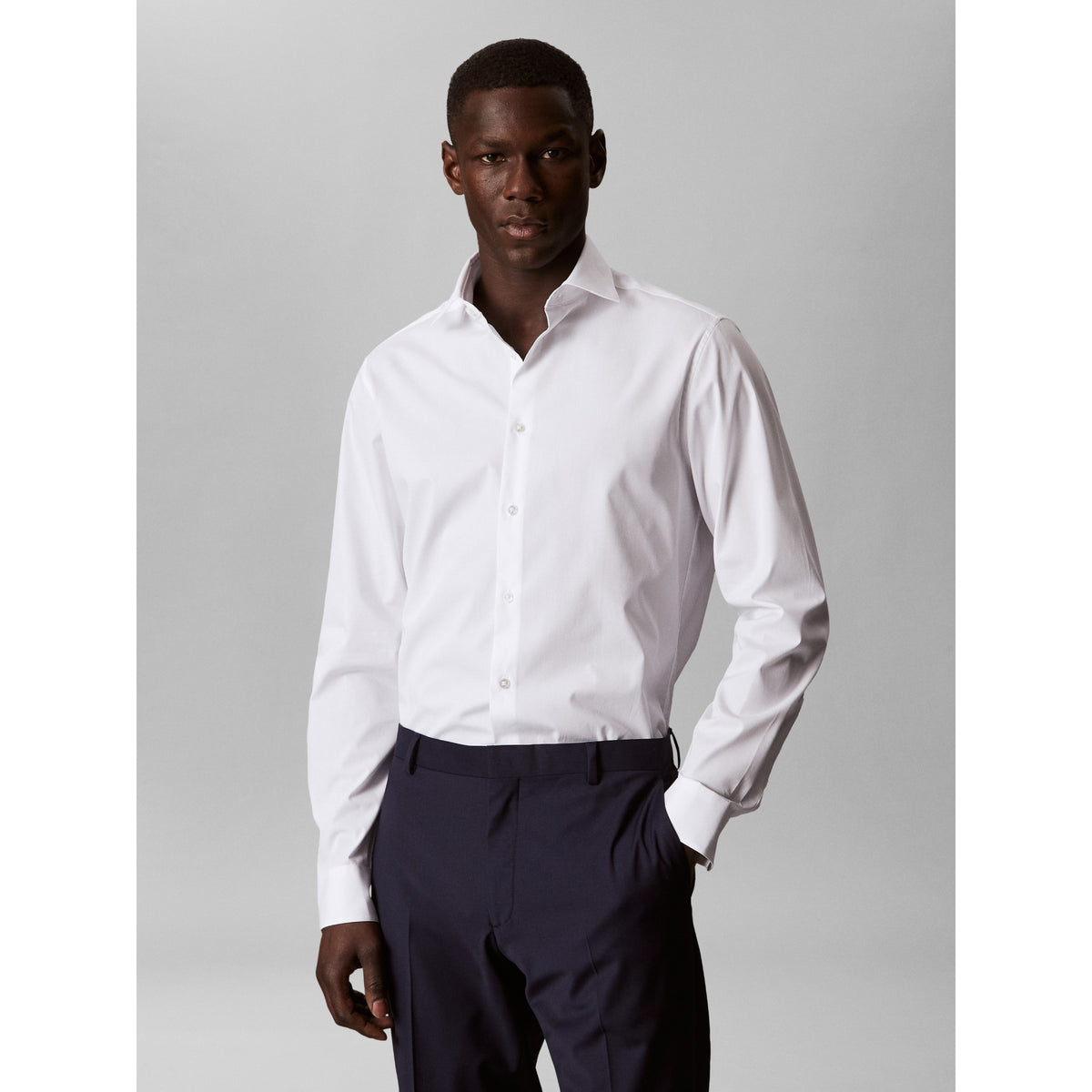 REG_ESNTL_POPLIN_STR_LV019EU001_XO0_Image_2