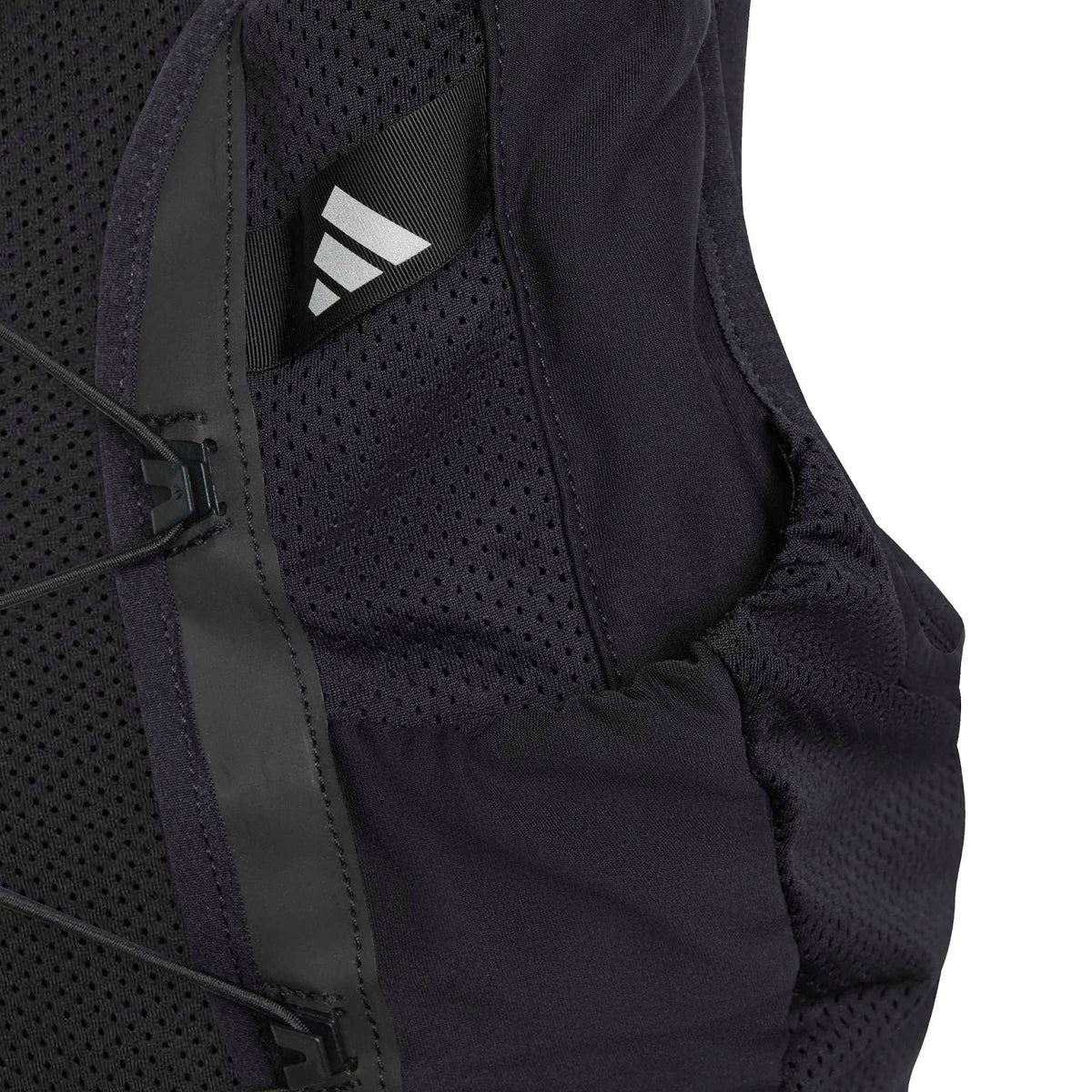 RUN_VEST_JL6124_BLACK_Image_5