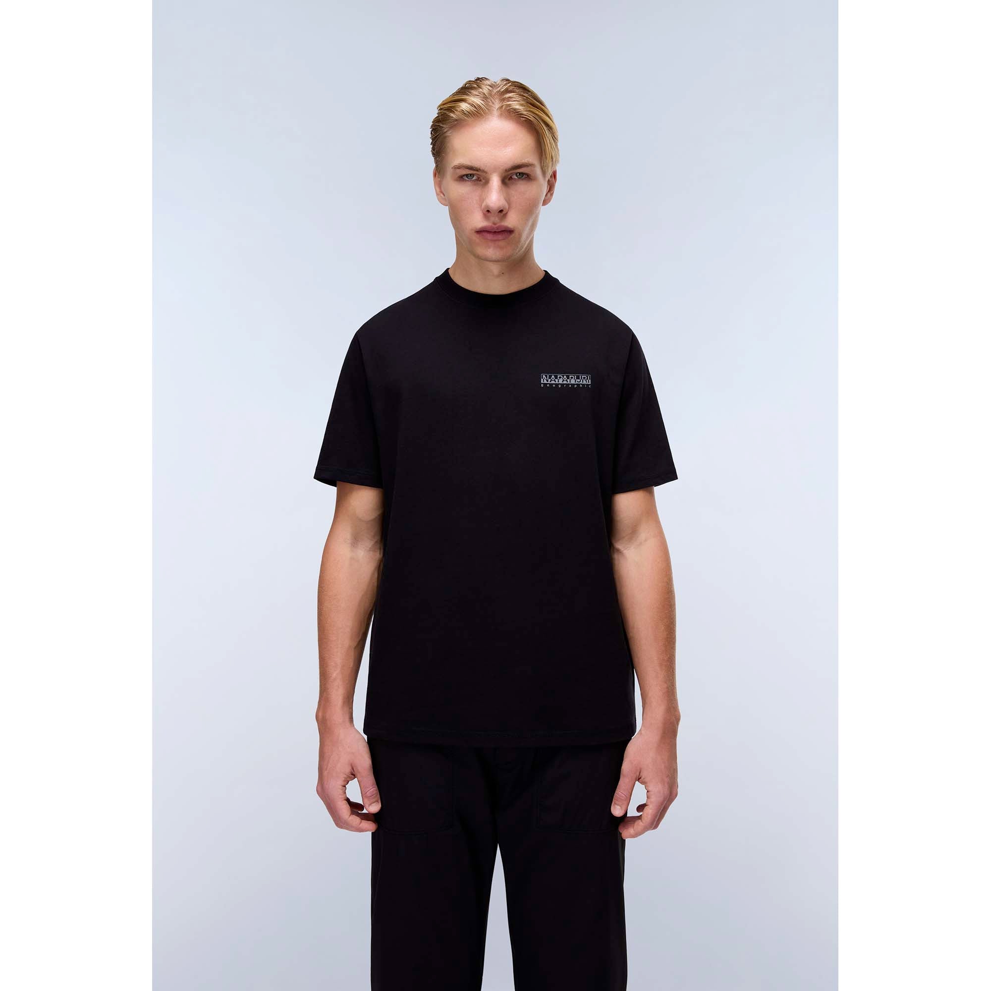 S-BACK_GRAPHIC_SS_NP0A88SU9411_BLACKBEA_Image_2