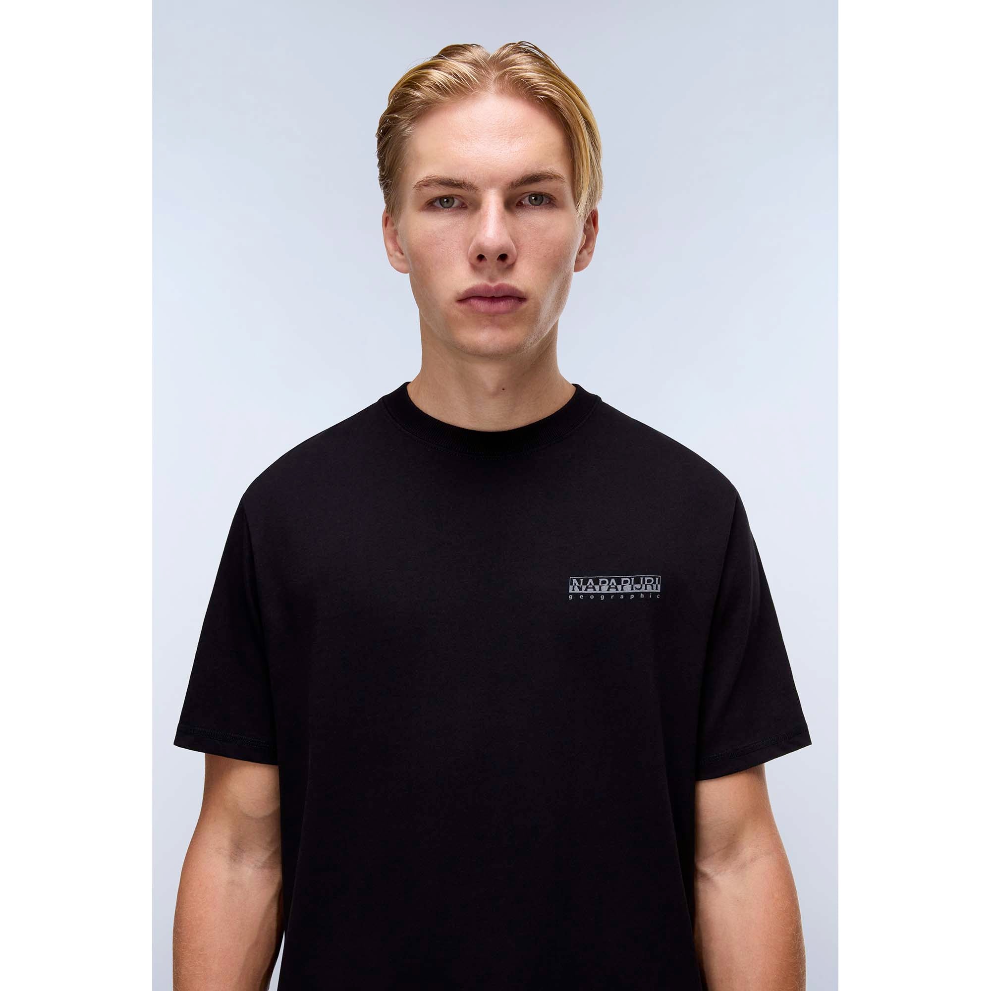 S-BACK_GRAPHIC_SS_NP0A88SU9411_BLACKBEA_Image_5