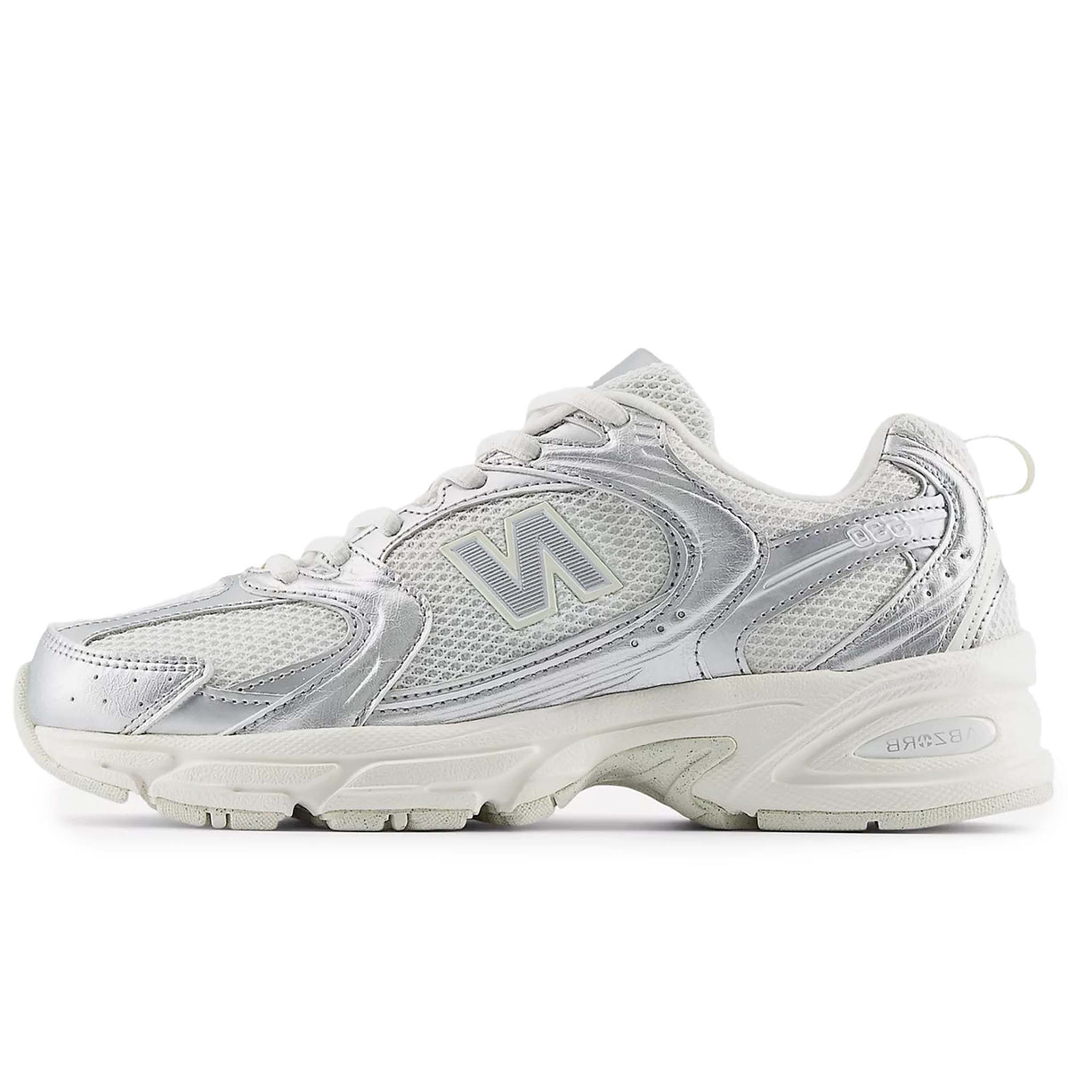 SCARPA_LIFESTYLE_-_530_U5303IR_SILVER-M_Image_1
