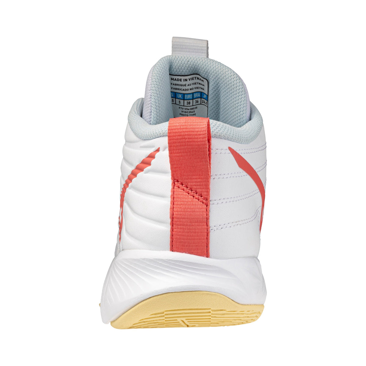 SHOE_WAVE_MOMENTUM_PRO_MID_WOS_V1GC2545_35_Image_4
