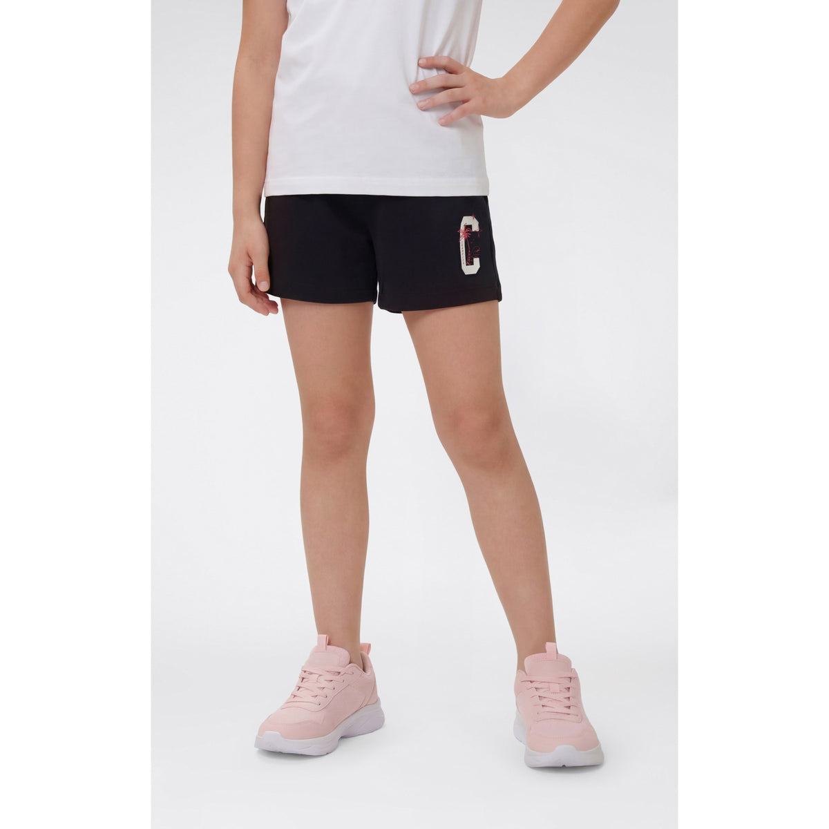 SHORTS_405374_KK001_Image_2