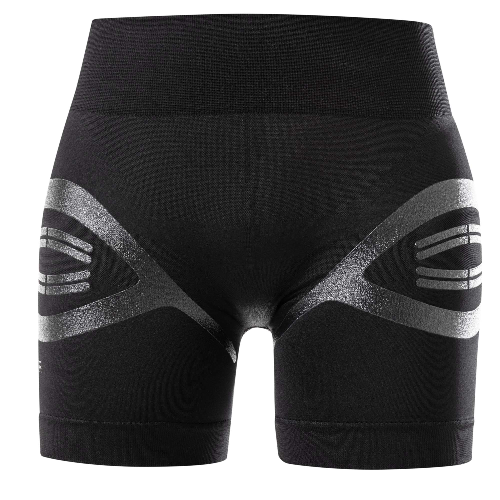 SHORTS_PERFORMER_WOMAN_FLPER_001_Image_1