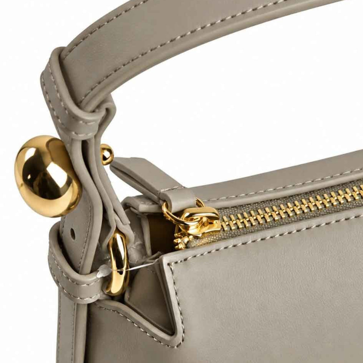 SHOULDER_BAG_XW002990AF26452_U6208_Image_4