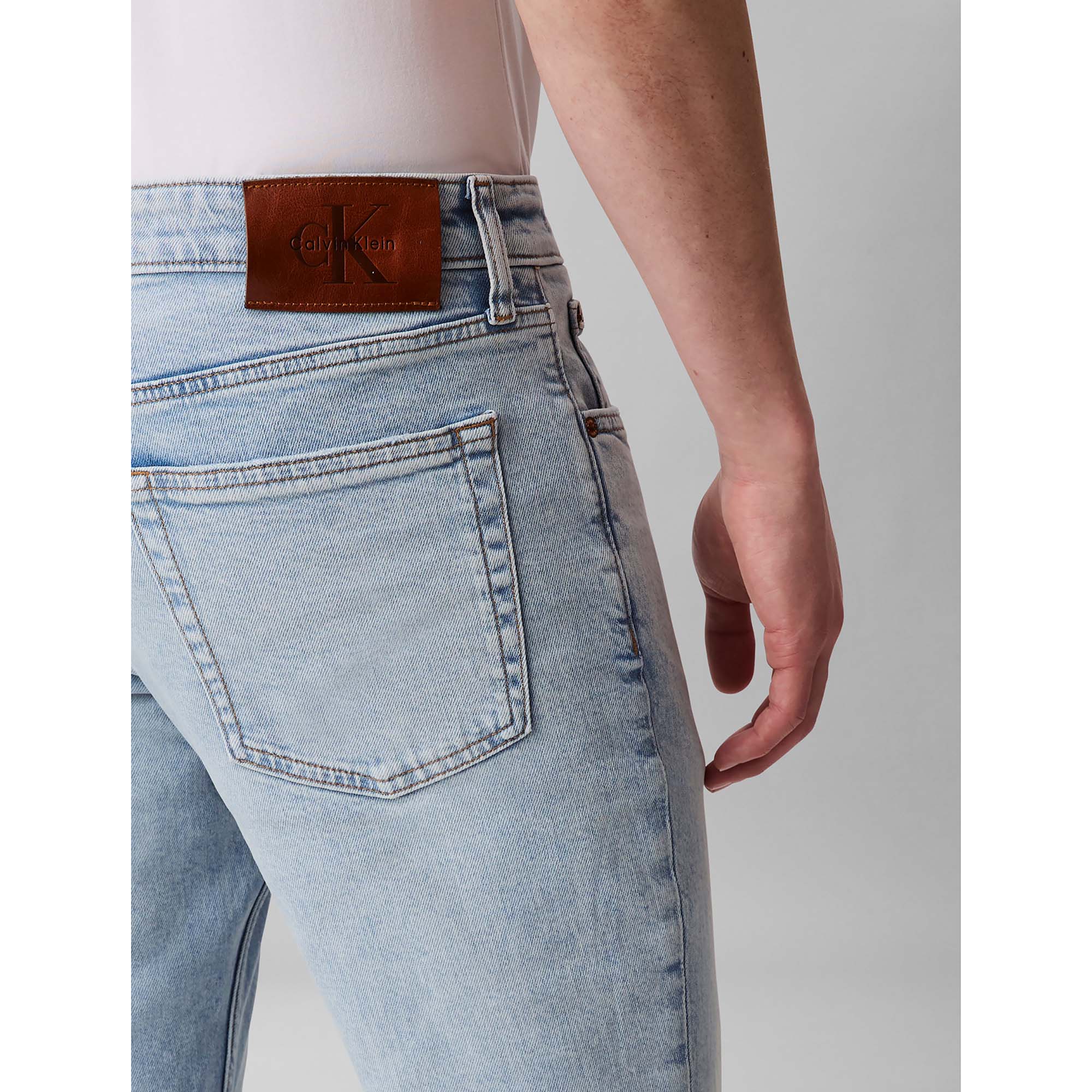 SLIM_MARBLED_BEACON_LV04RB736G_EF8_Image_5