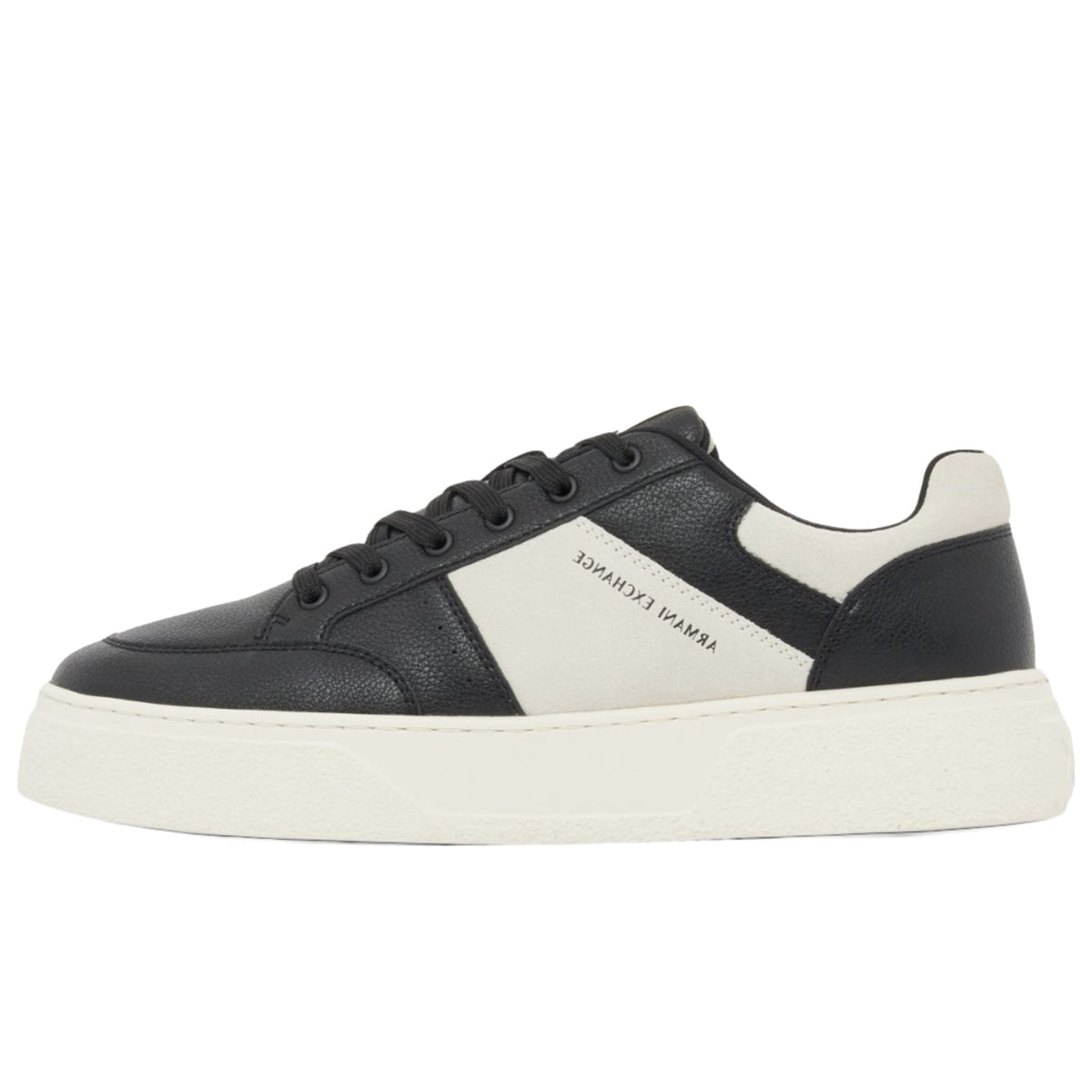 SNEAKER_XM002627AF17540_MC482_Image_1