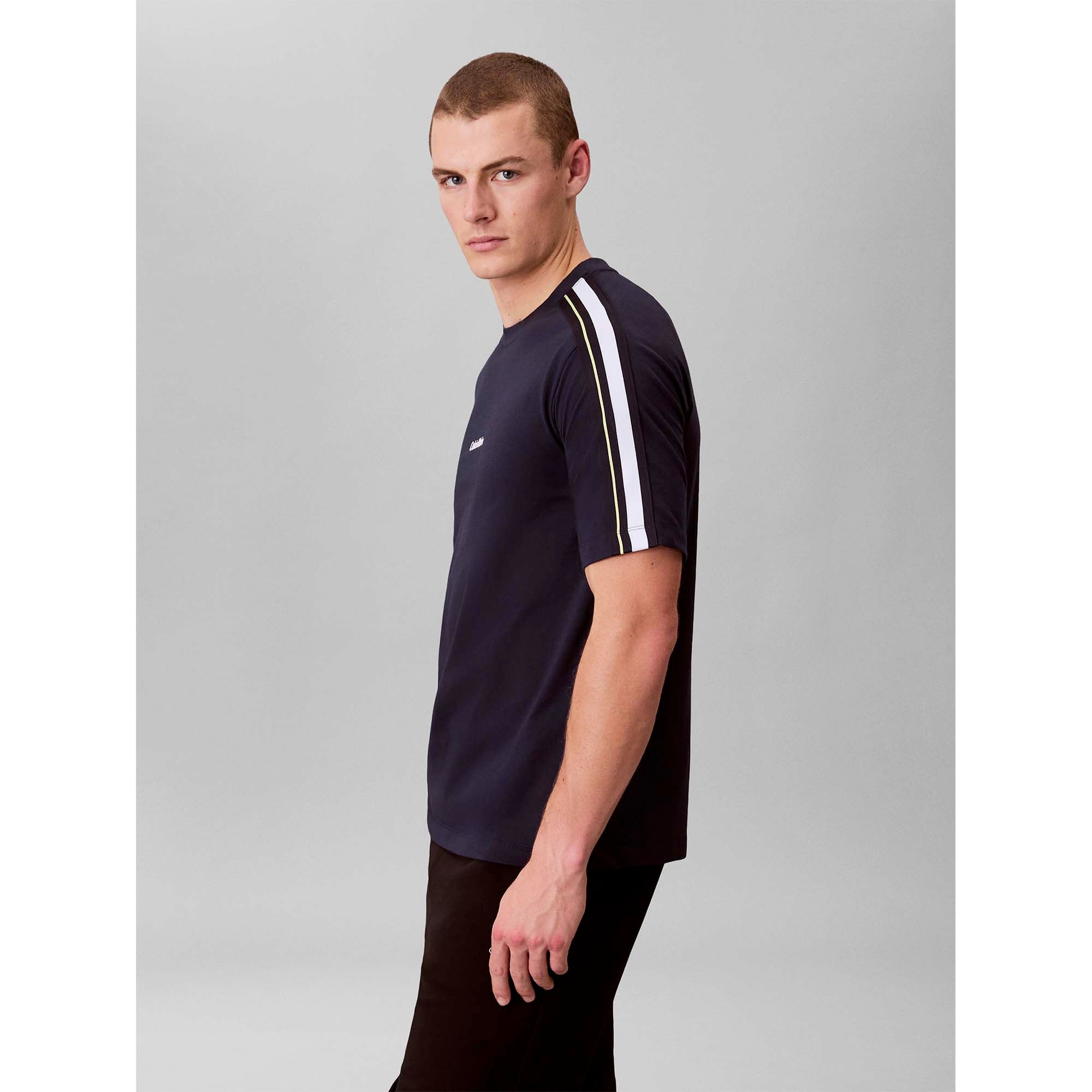 SS_TAPE_TEE_LVGMS6K103_0PP_Image_3