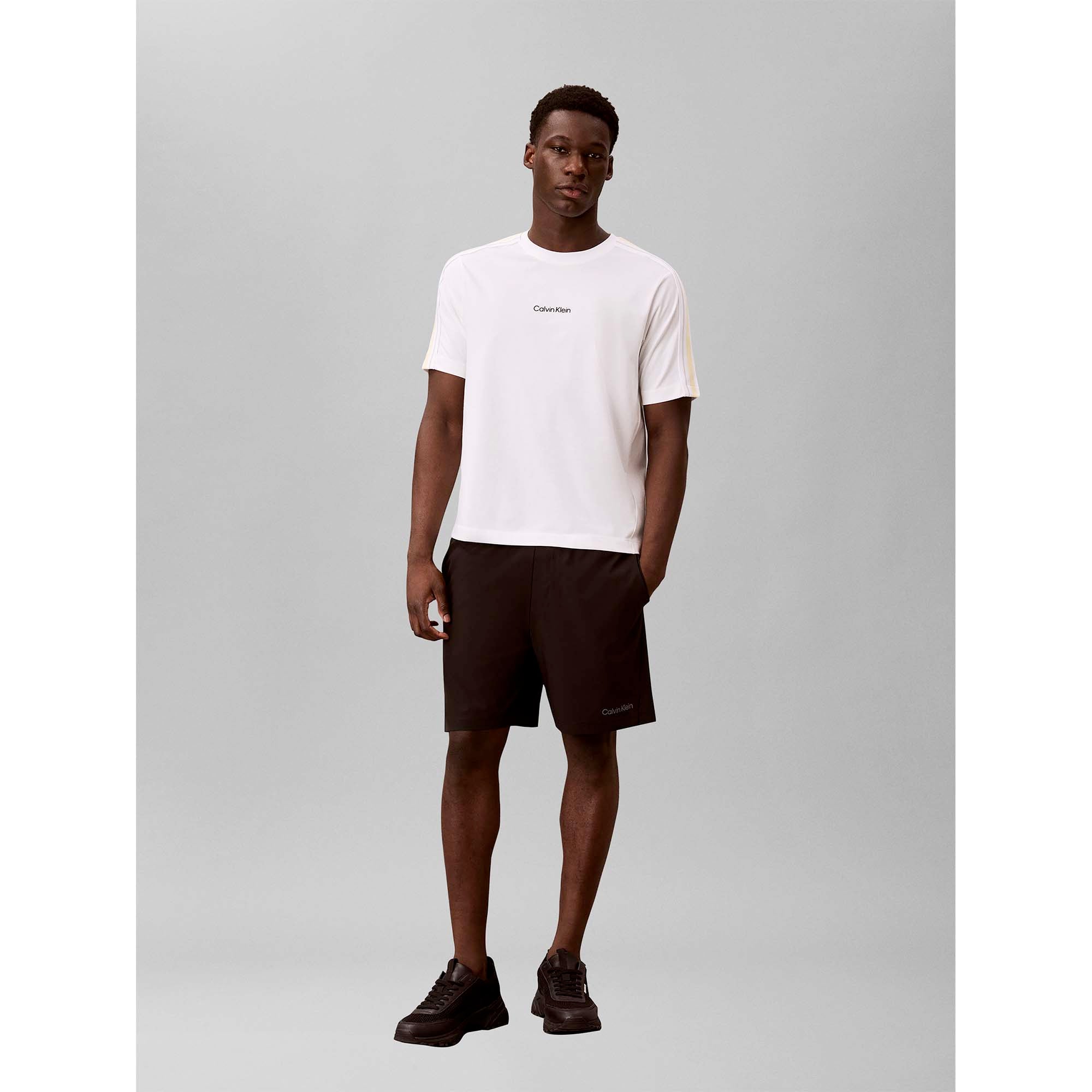 SS_TAPE_TEE_LVGMS6K103_100_Image_5