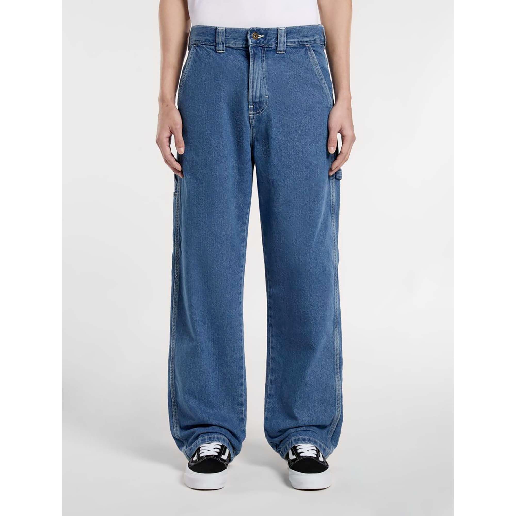 STEVENSVILLE_CARPENTER_DK0A863T_CLB_Image_2