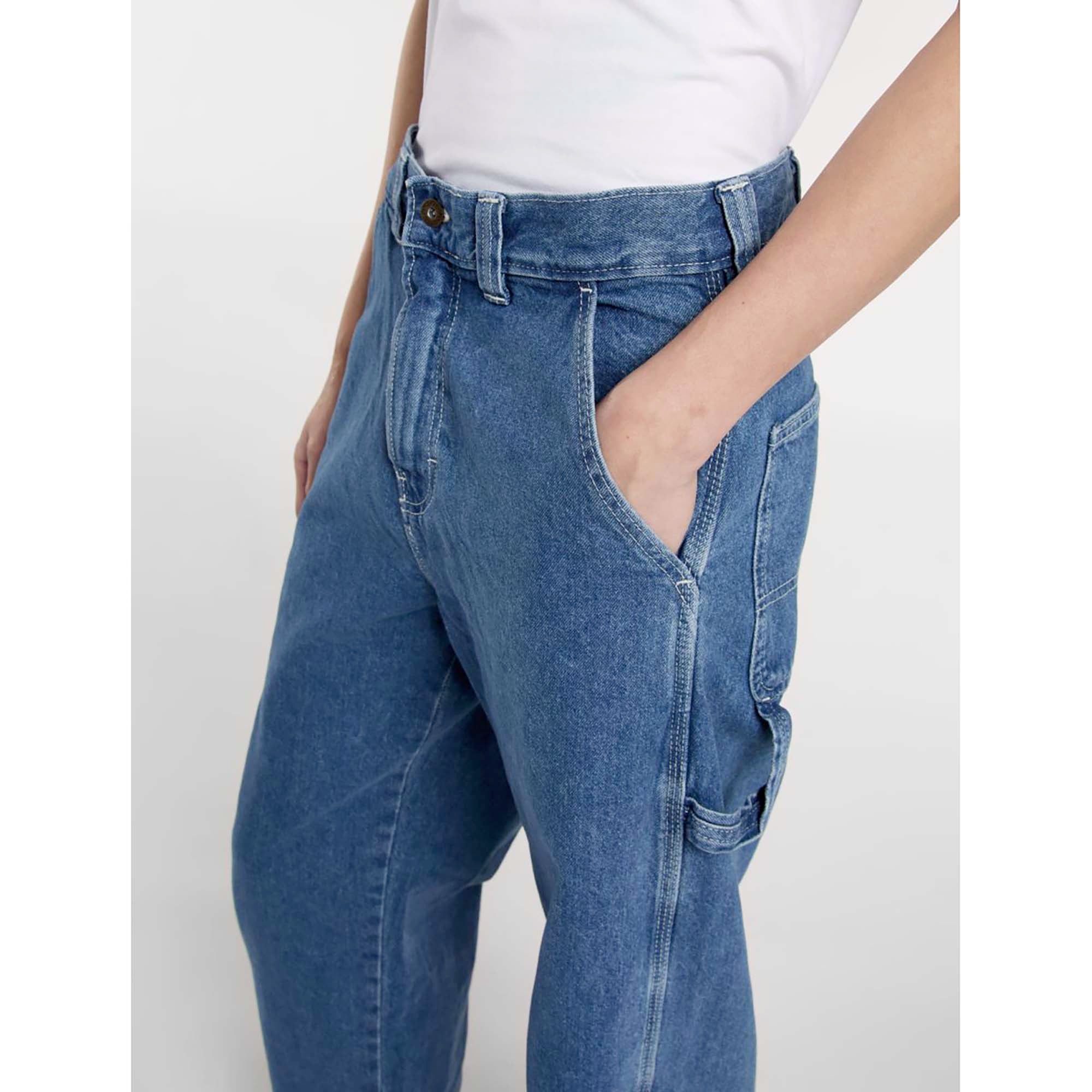 STEVENSVILLE_CARPENTER_DK0A863T_CLB_Image_4