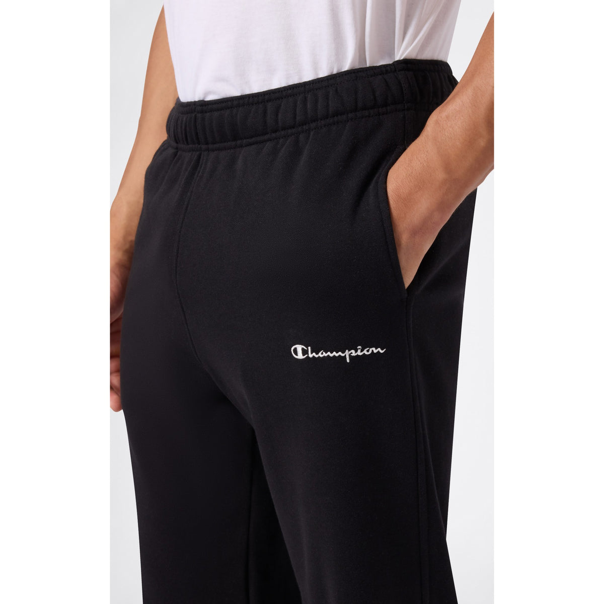 STRAIGHT_HEM_PANTS_221801_KK001_Image_5