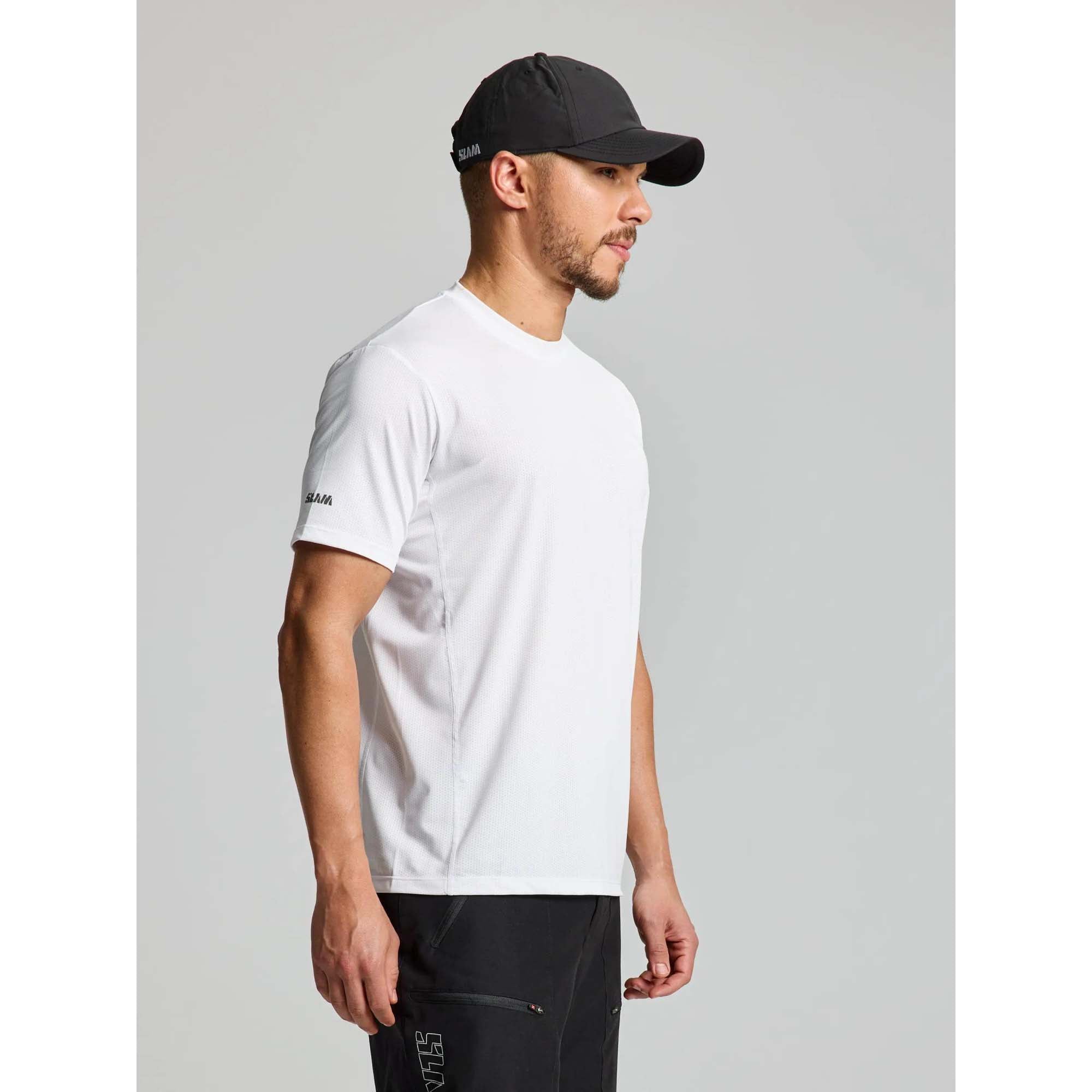 SUNBLOCK_SS_A112002S00_W54_Image_3