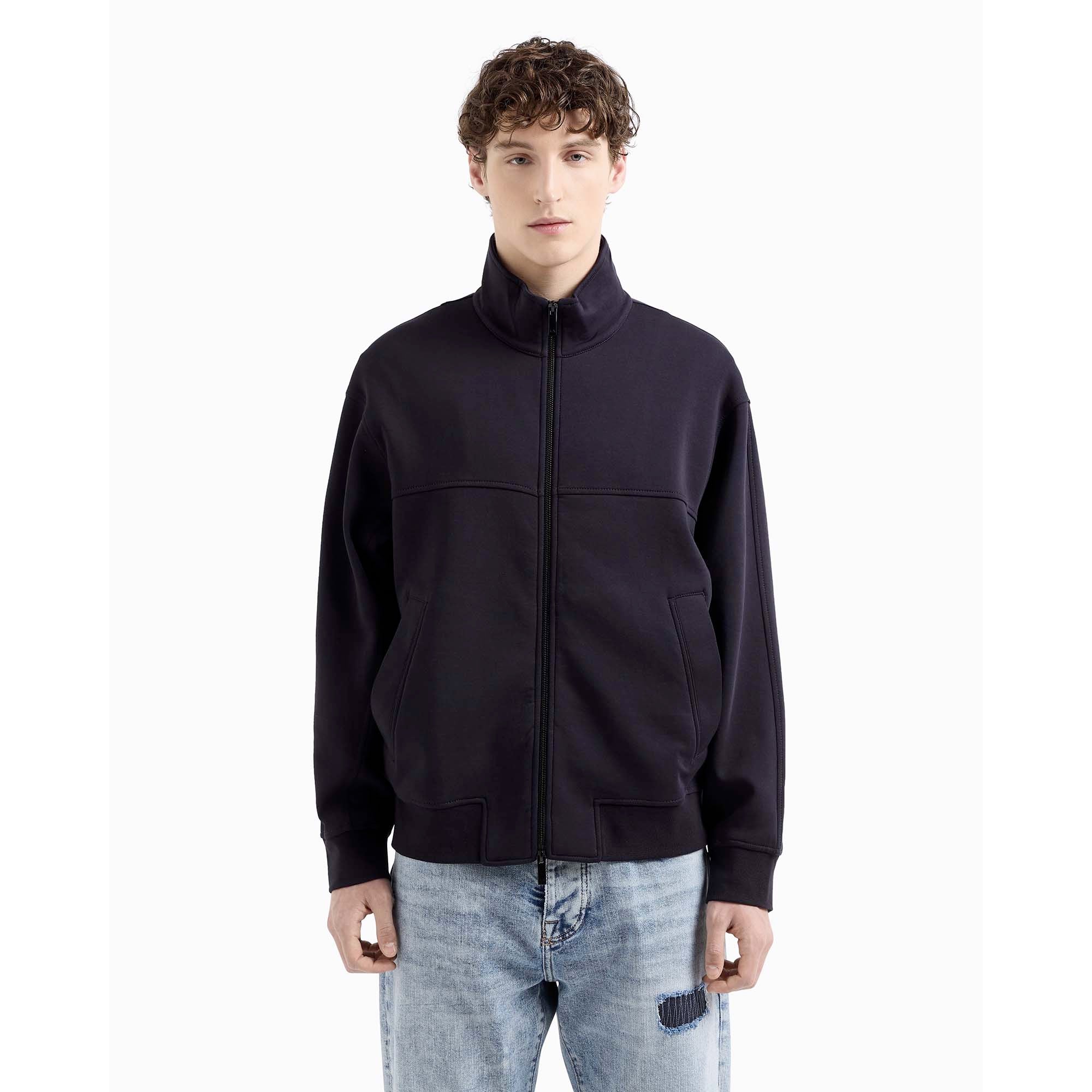 SWEATSHIRT_XM000351AF10818_UB101_Image_2