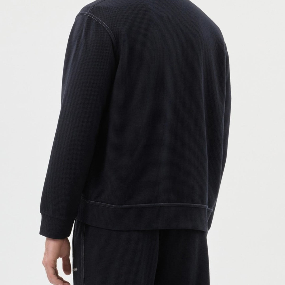 SWEATSHIRT_XM002327AF21870_UB101_Image_3