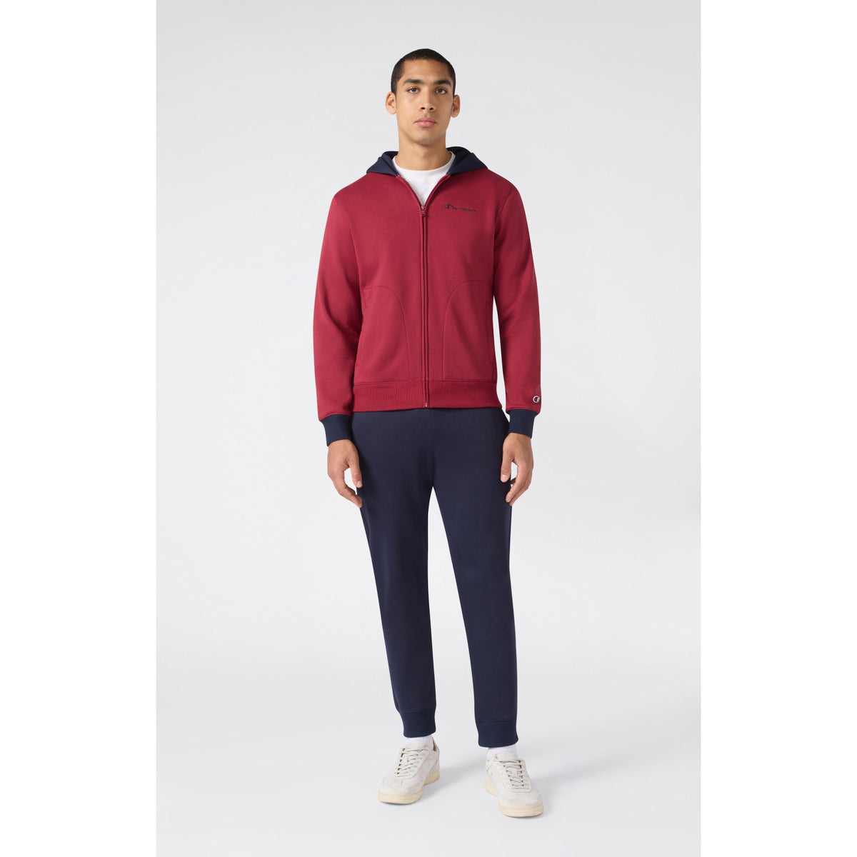 SWEATSUIT_222694_RS508_Image_2