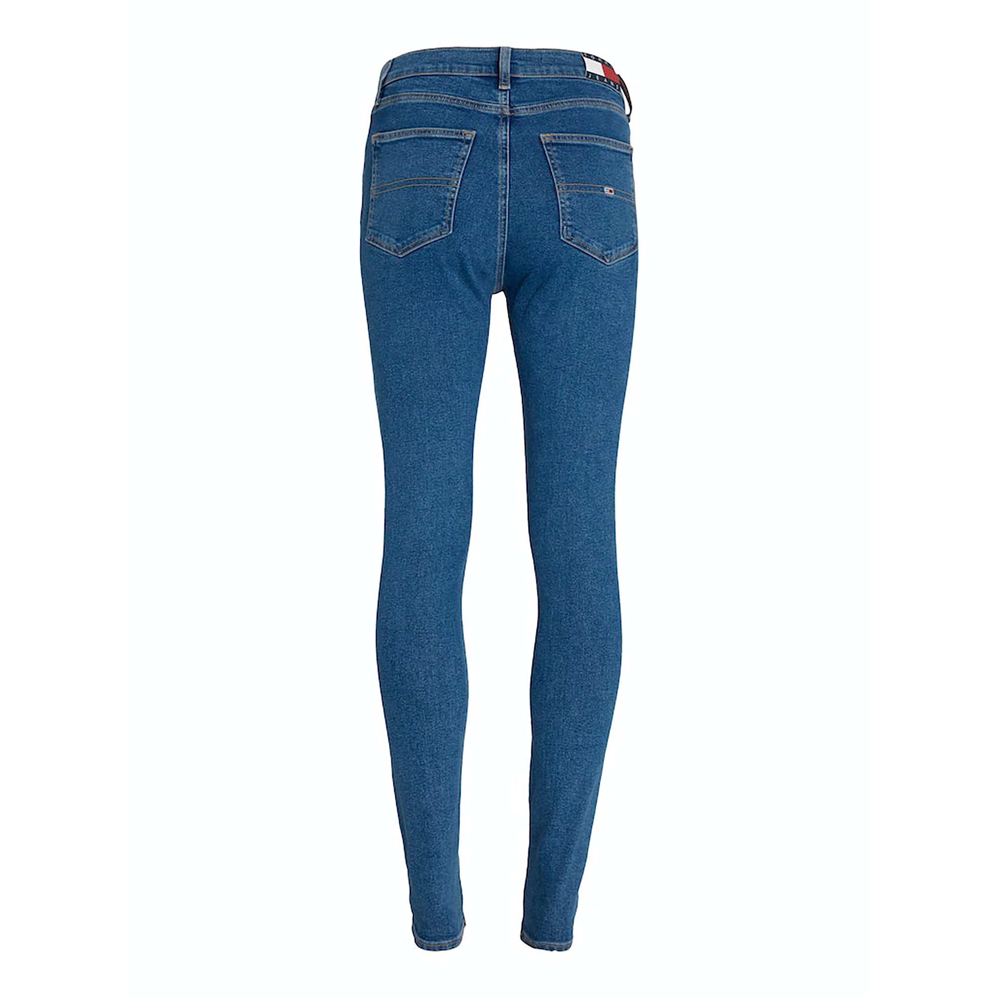 SYLVIA_HGH_SSKN_AH42_DW0DW17147_1A5_Image_3