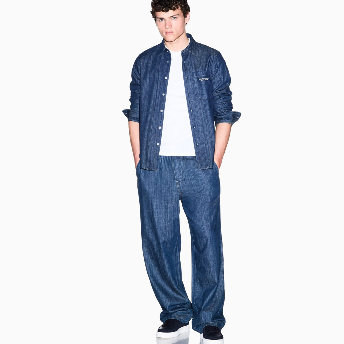 T-SHIRT_XM003141AF26650_U0009_Image_5