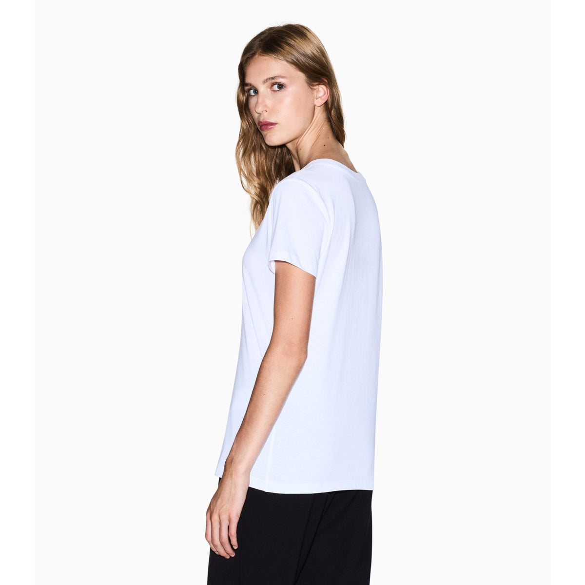 T-SHIRT_XW001459AF10356_U0002_Image_3