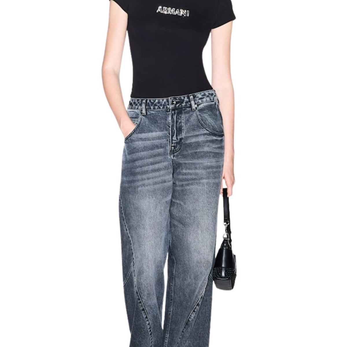 T-SHIRT_XW002550AF10356_UC001_Image_6