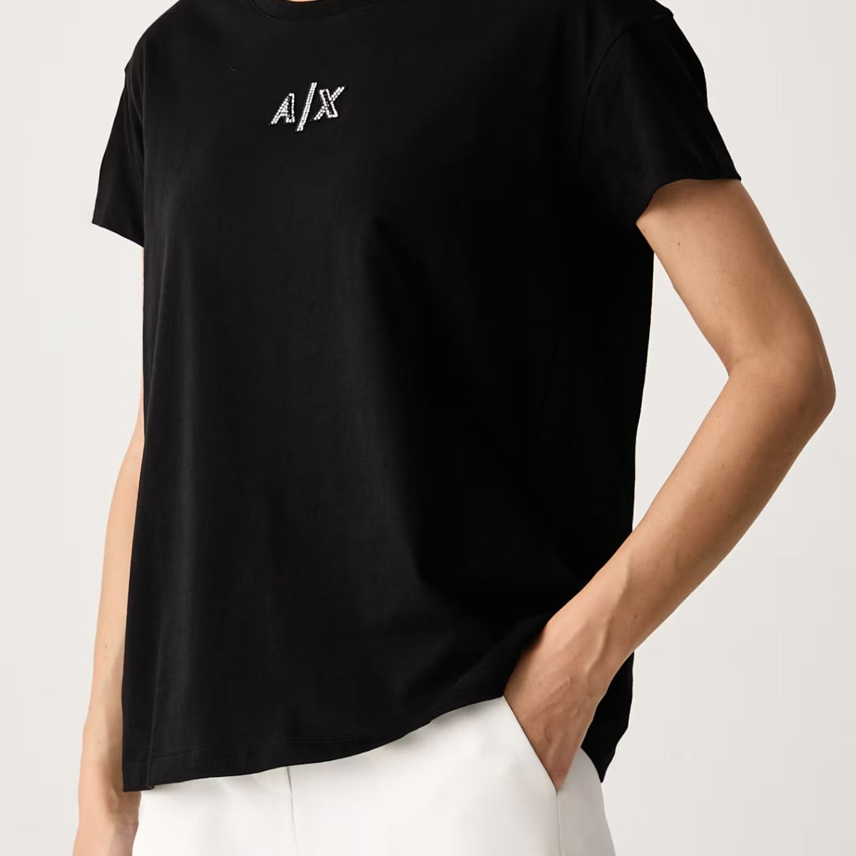 T-SHIRT_XW002966AF10356_UC001_Image_4