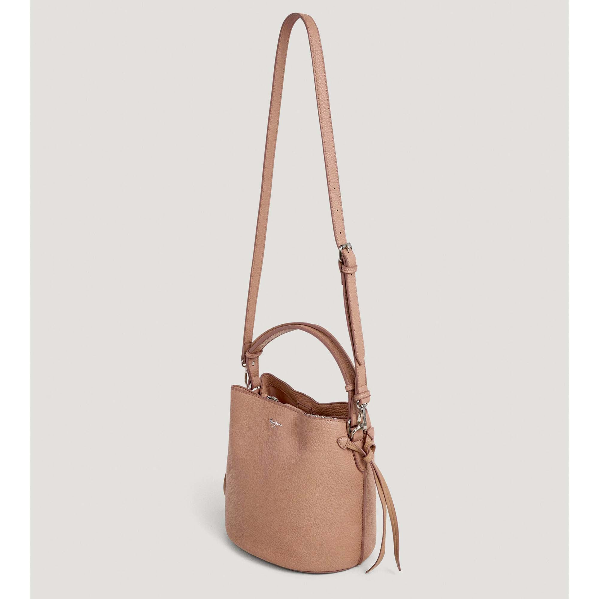 TAYLOR_SCRIPT_PL031665_328_Image_3