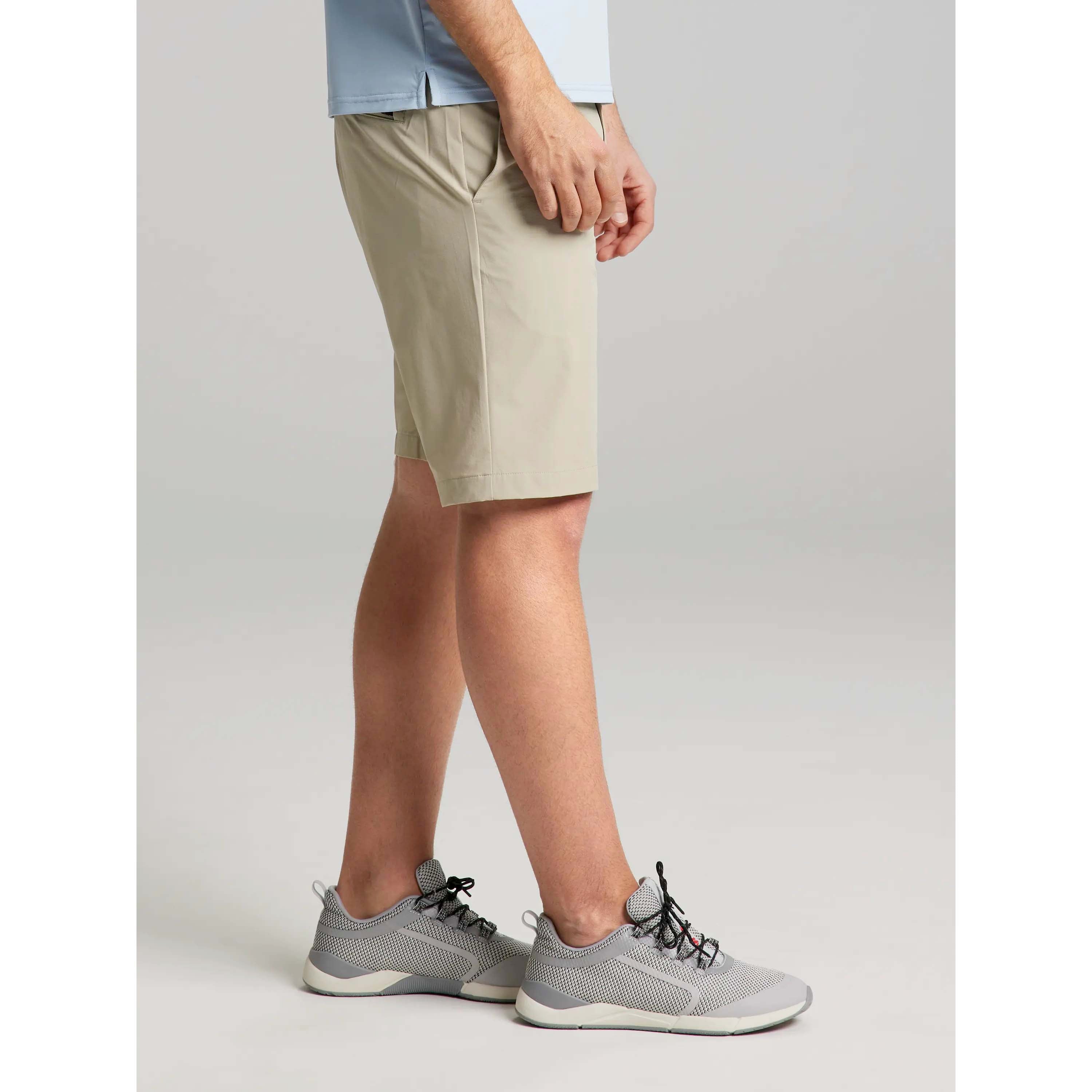 TECH_CHINO_SHORT_A140006S01_W09_Image_4