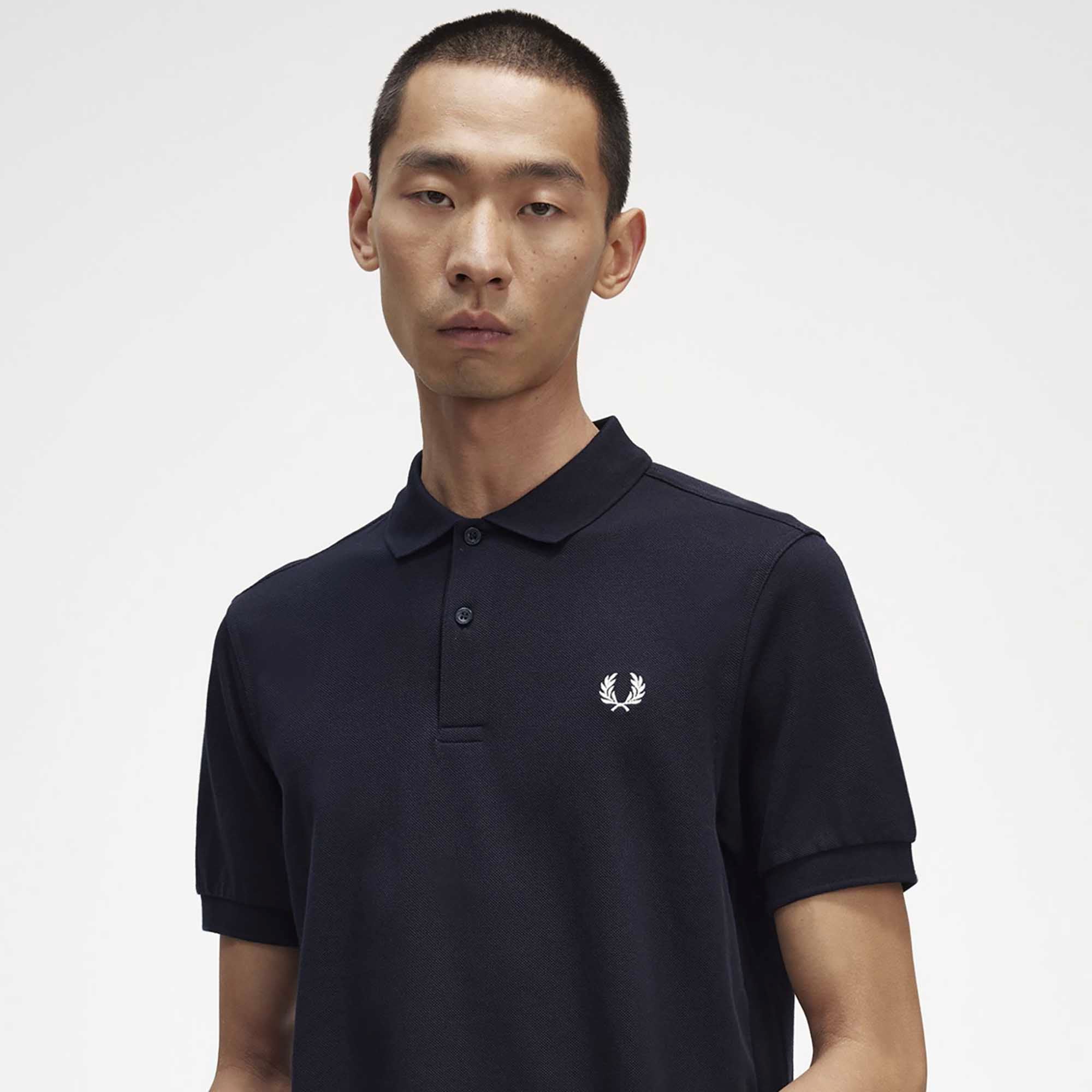 THE_FRED_PERRY_SHIRT_M6000_608_Image_3