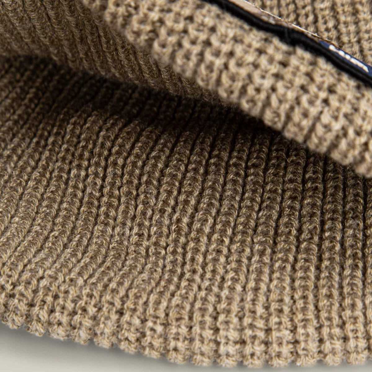 THE_HIM_BEANIE_1072492_BIS_Image_3