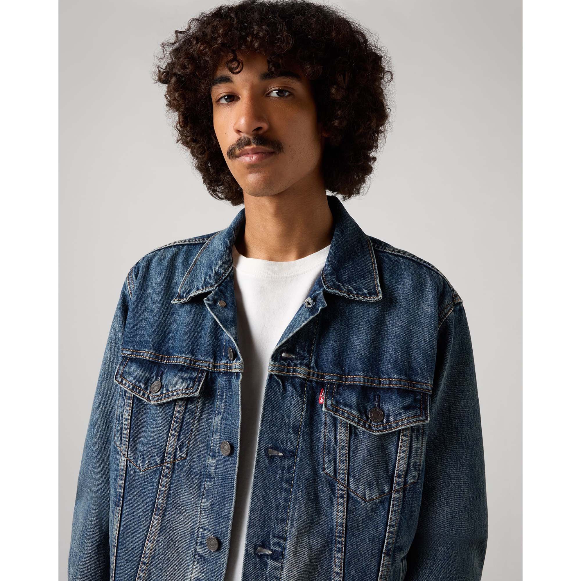 THE_TRUCKER_JACKET_BROADWAY_TERRACE_TRUC_72334_0573_Image_4