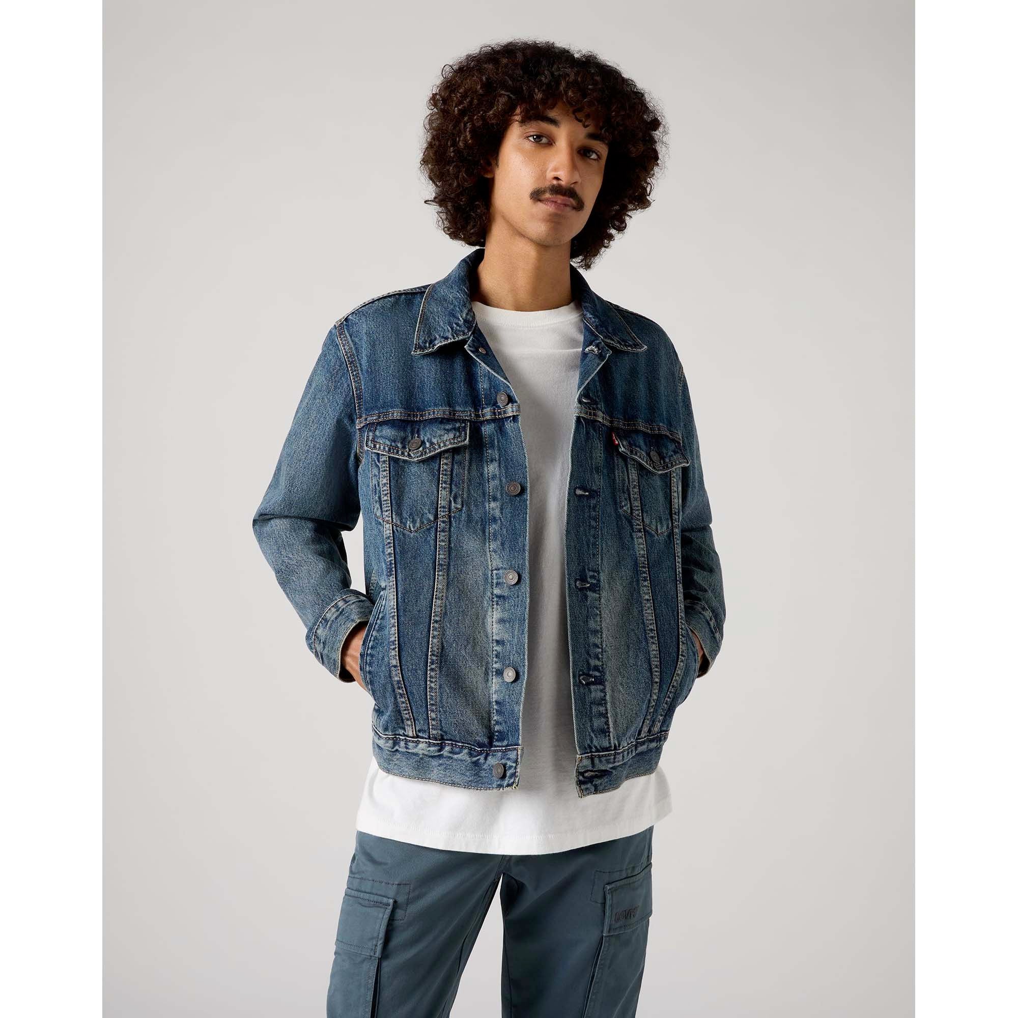 THE_TRUCKER_JACKET_BROADWAY_TERRACE_TRUC_72334_0573_Image_5
