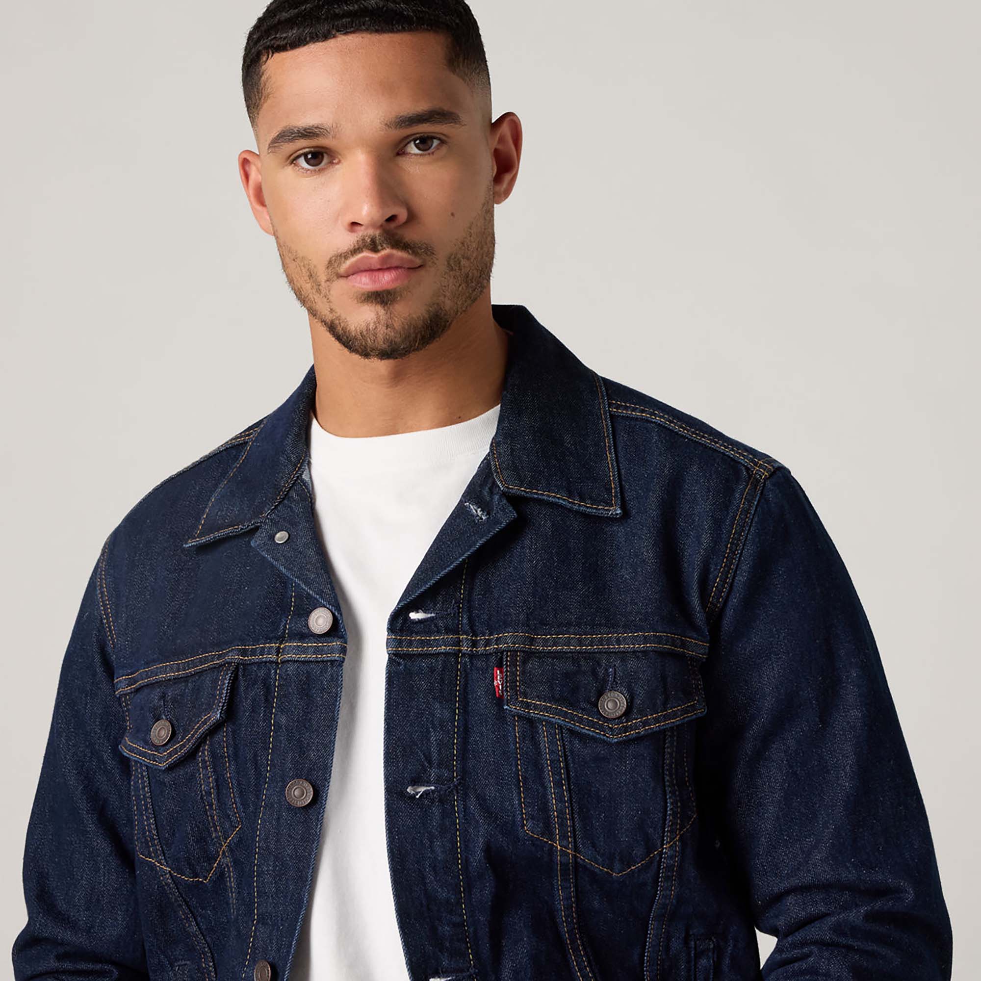 THE_TRUCKER_JACKET_ROCKRIDGE_TRUCKER_72334_0557_Image_4