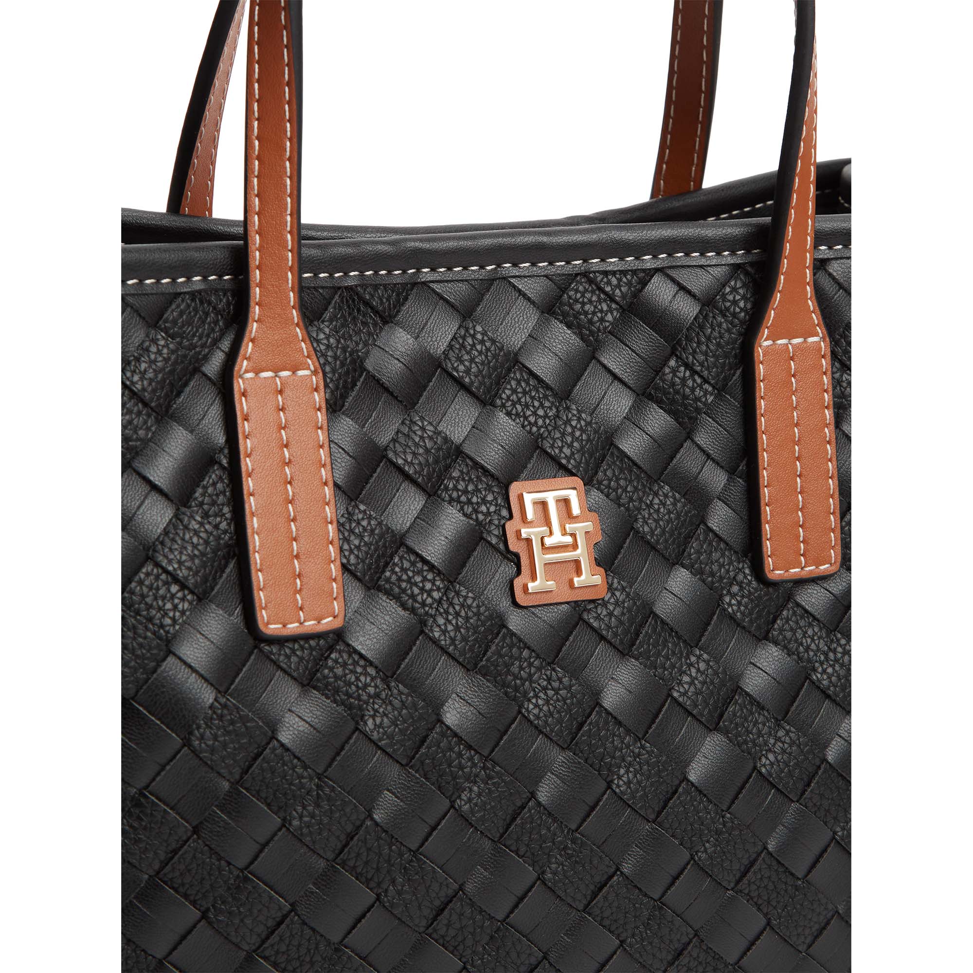 TH_CITY_MINI_TOTE_AW0AW18393_0GJ_Image_4