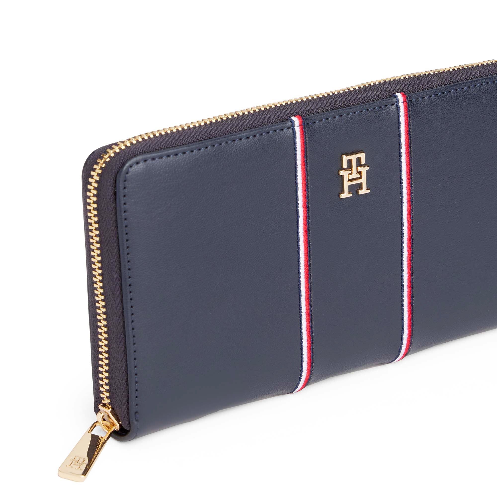 TH_ICON_LRG_ZA_CORP_AW0AW18033_0GY_Image_3